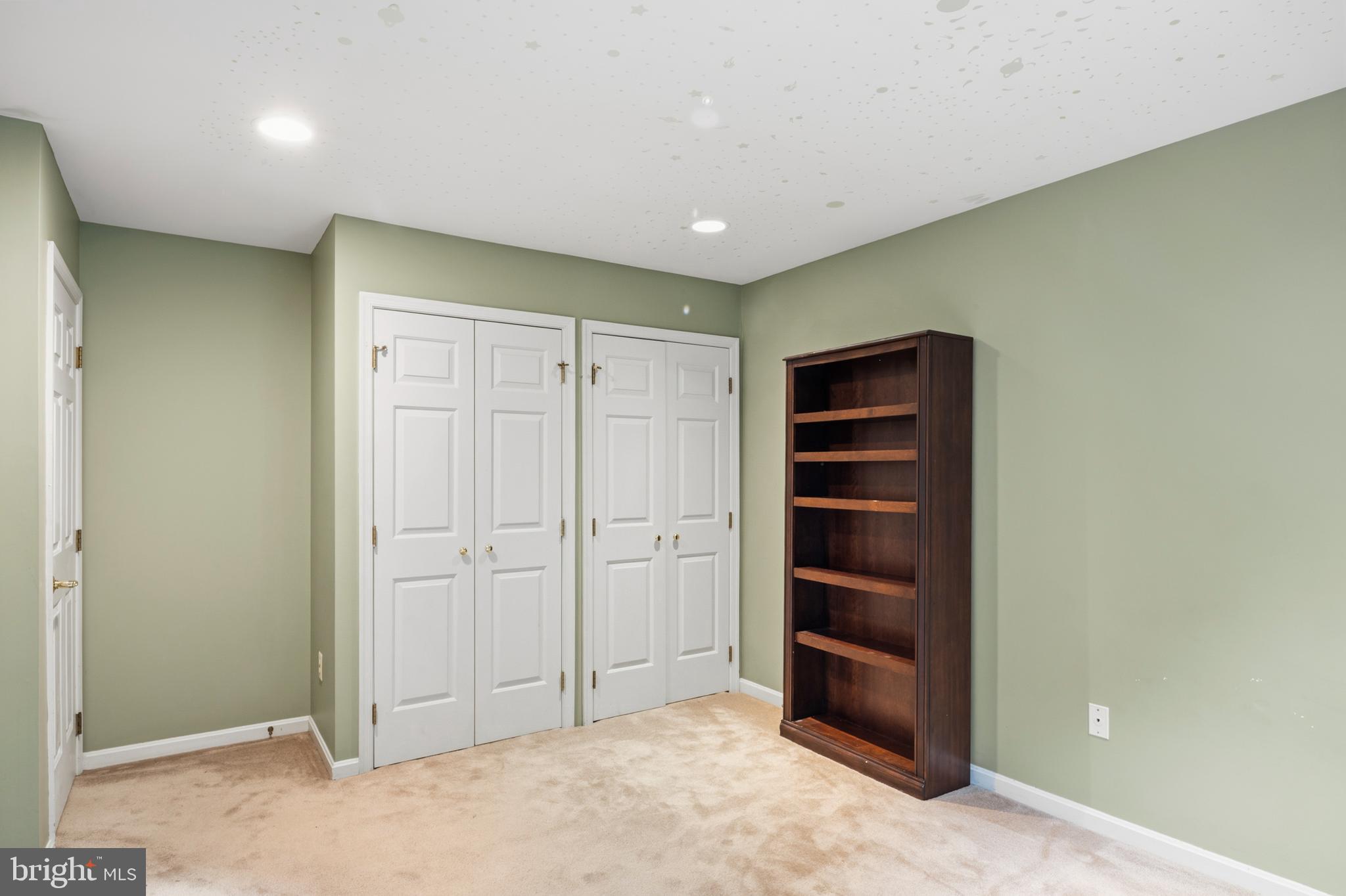 CLEARVIEW ESTATES - Residential