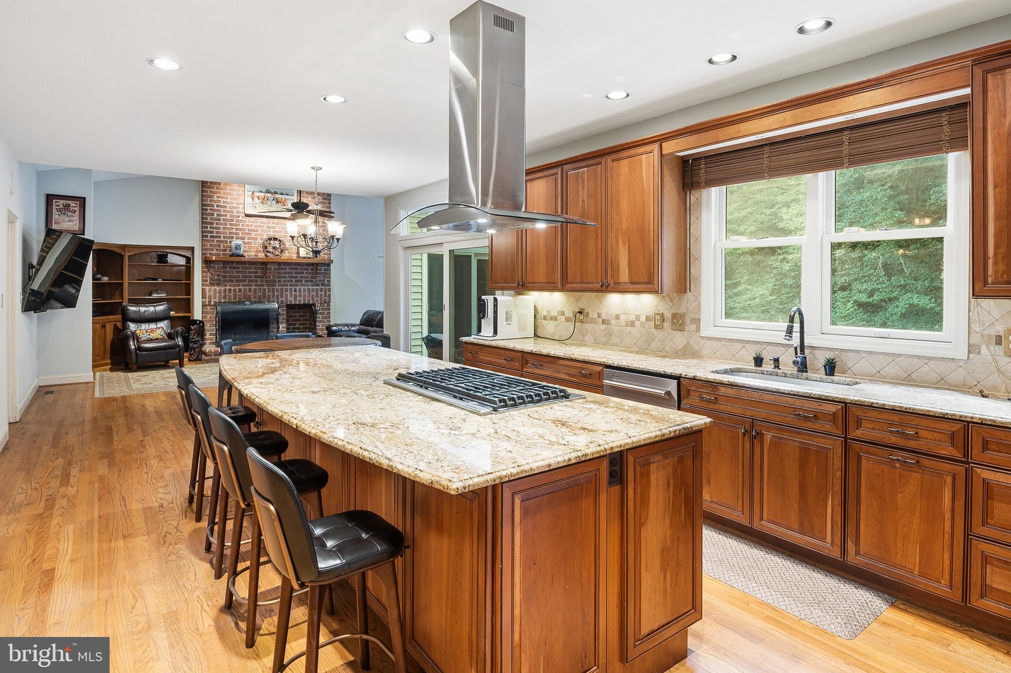 CLEARVIEW ESTATES - Residential