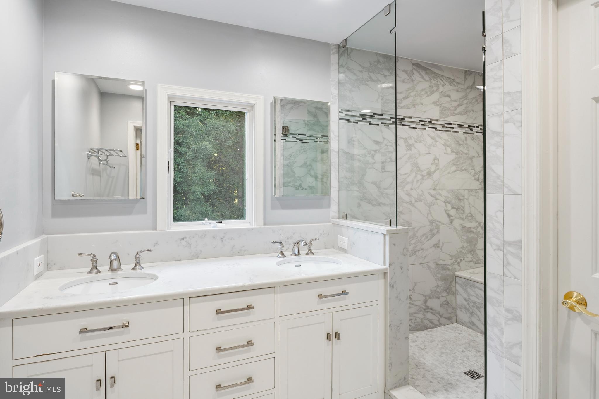 CLEARVIEW ESTATES - Residential