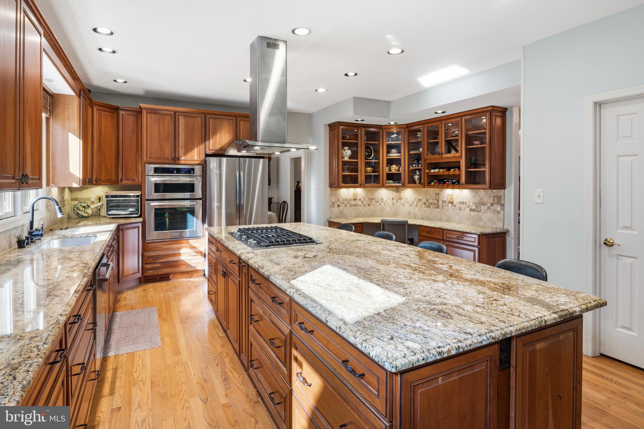 CLEARVIEW ESTATES - Residential