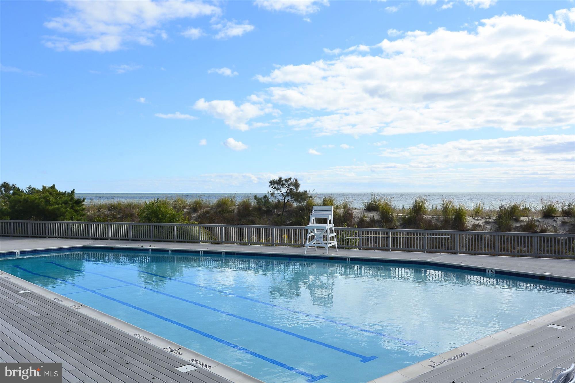 SEA COLONY EAST - Residential