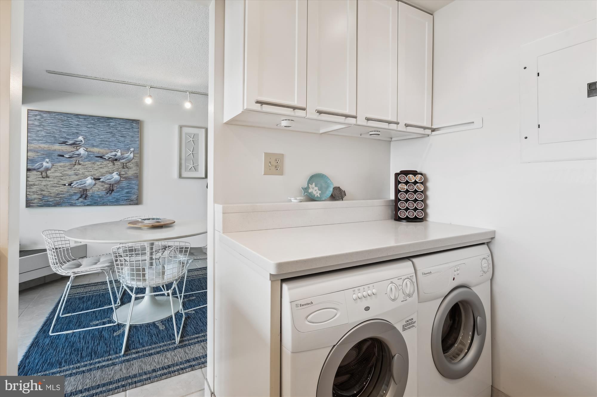 SEA COLONY EAST - Residential
