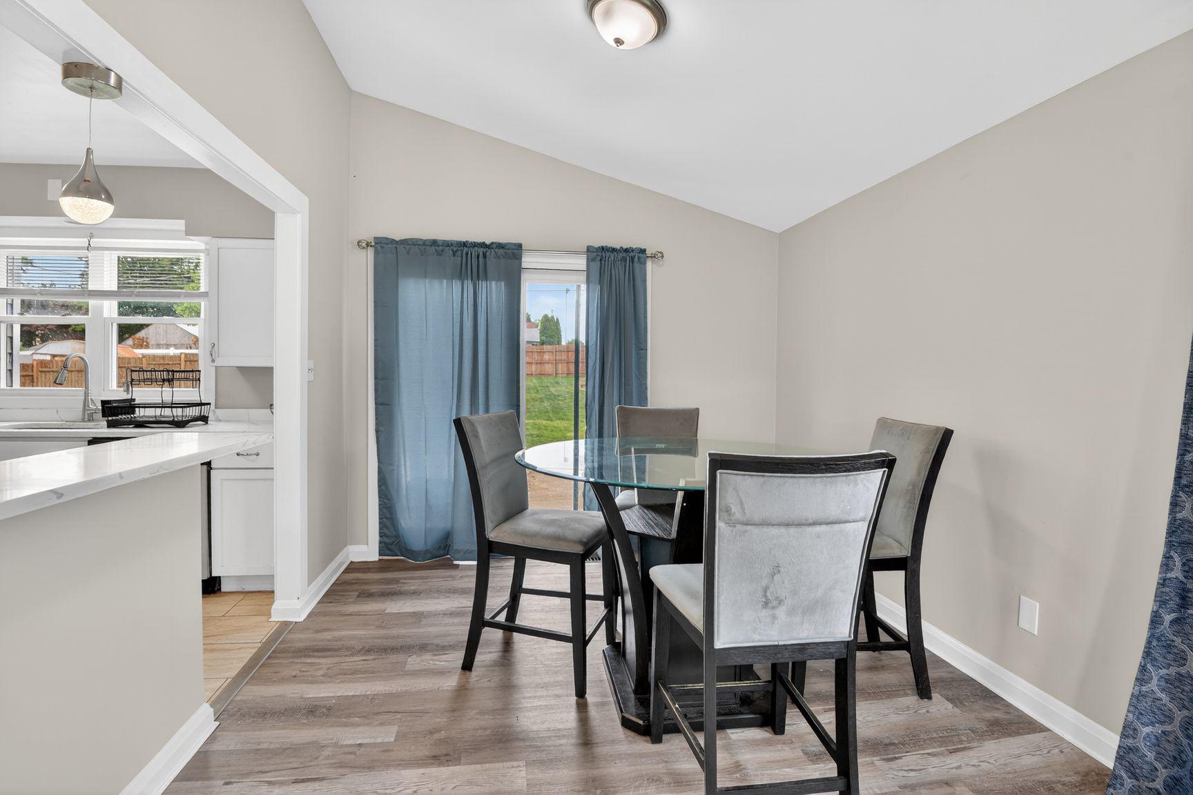 MILFORD RIDGE - Residential