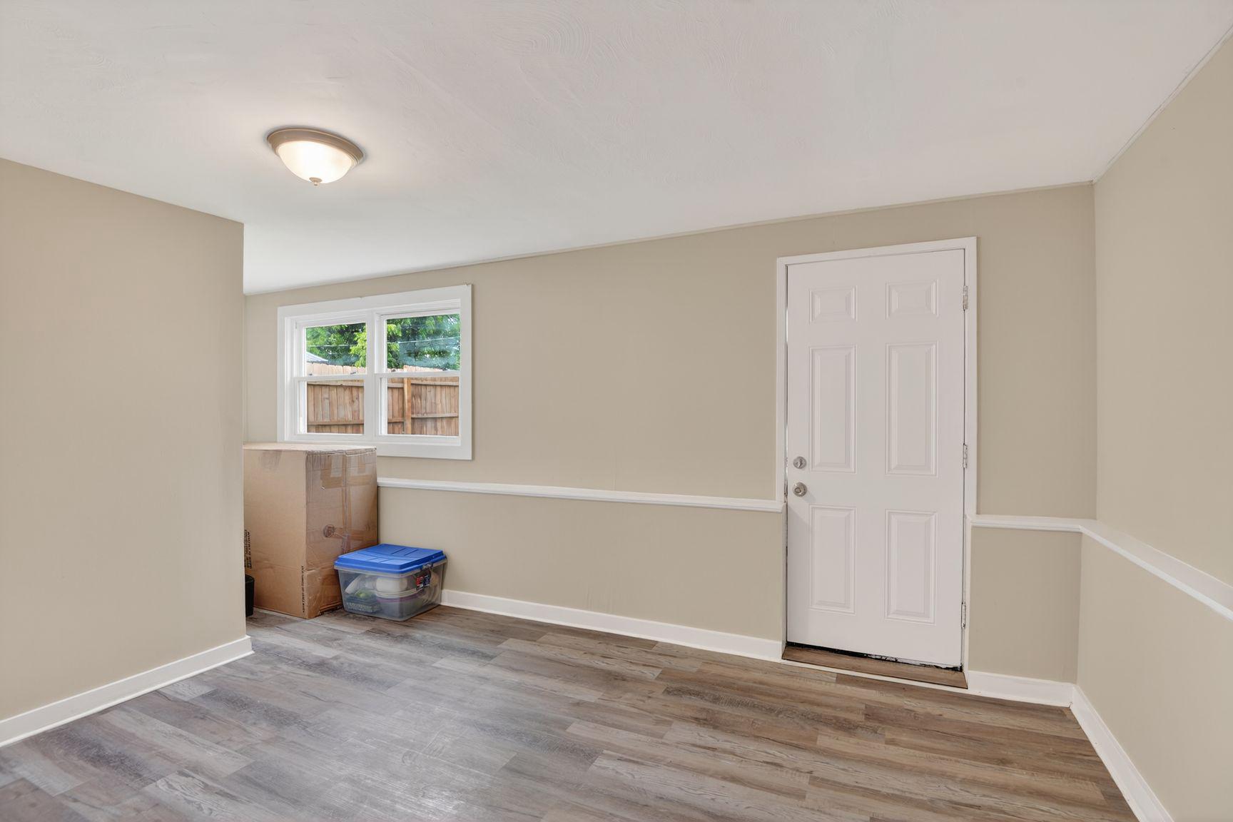 MILFORD RIDGE - Residential