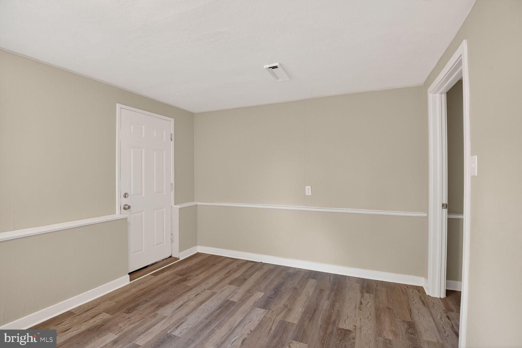 MILFORD RIDGE - Residential