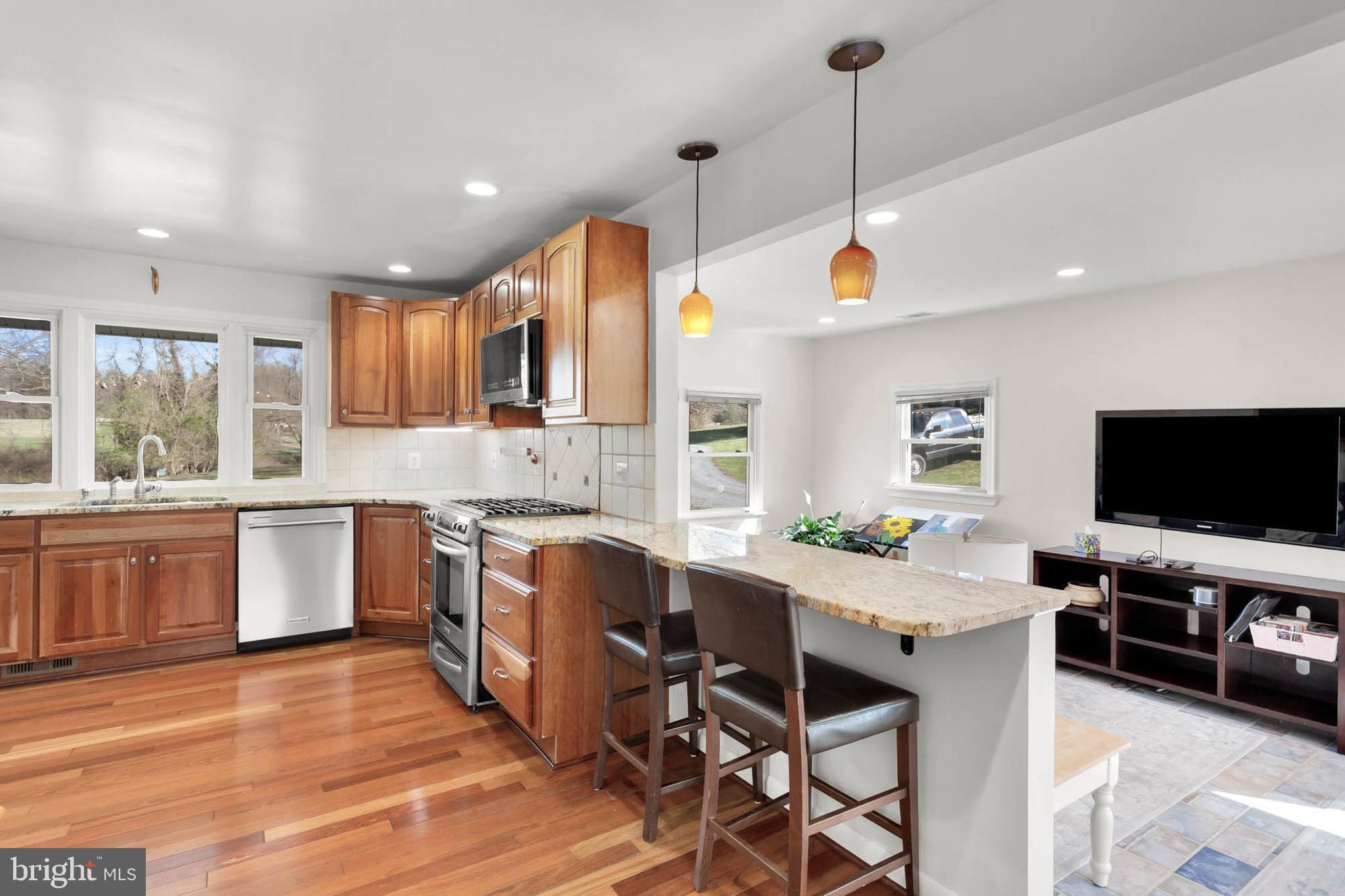 PINE RIDGE FARMS - Residential