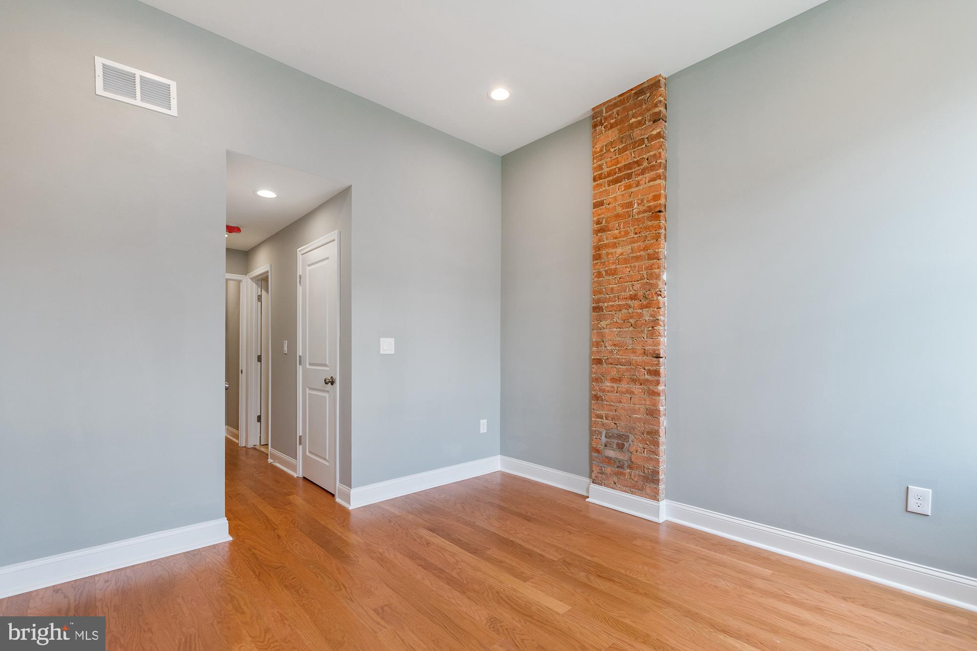 OLIVER - Residential
