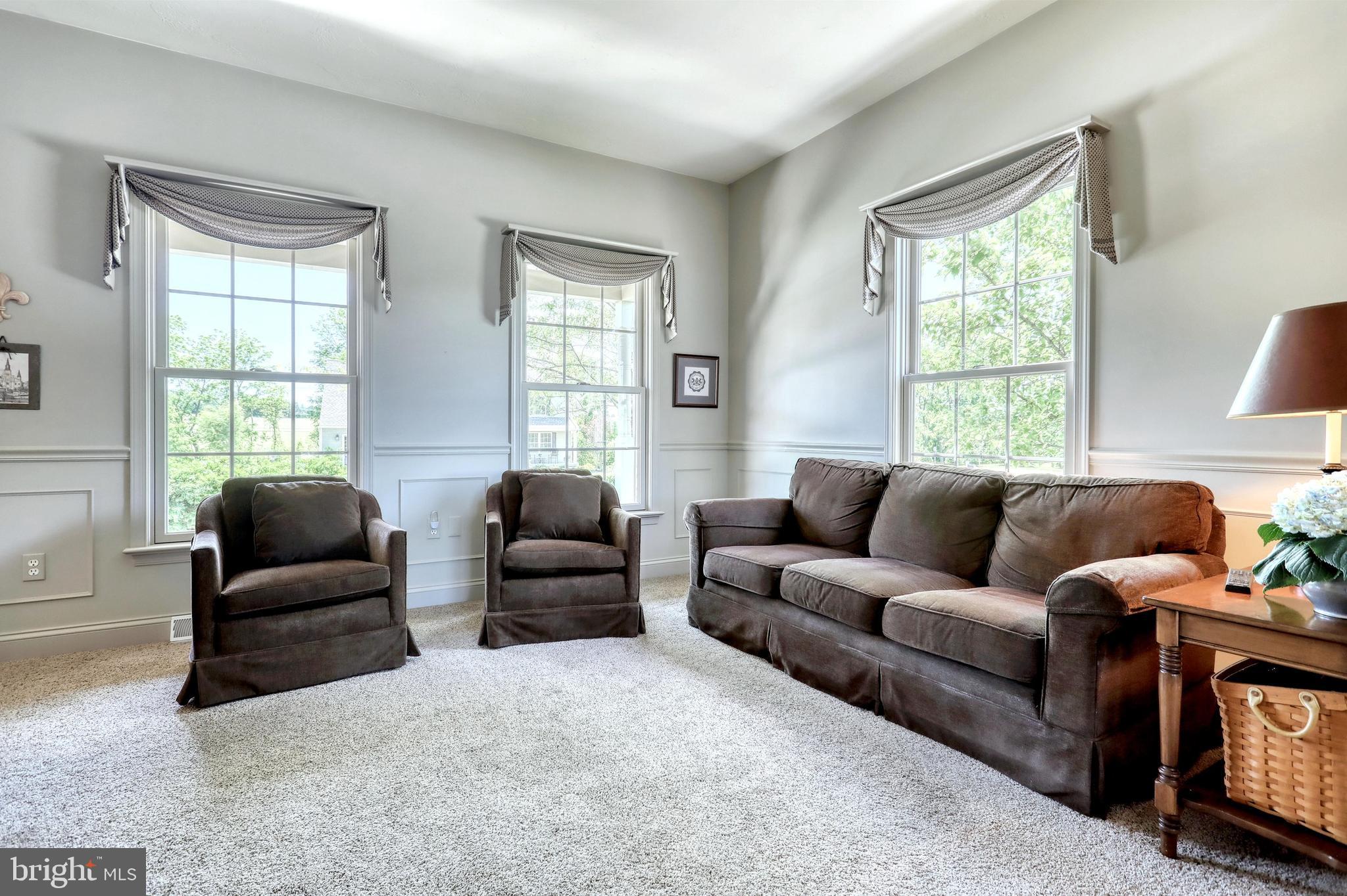 LEXINGTON ESTATES - Residential