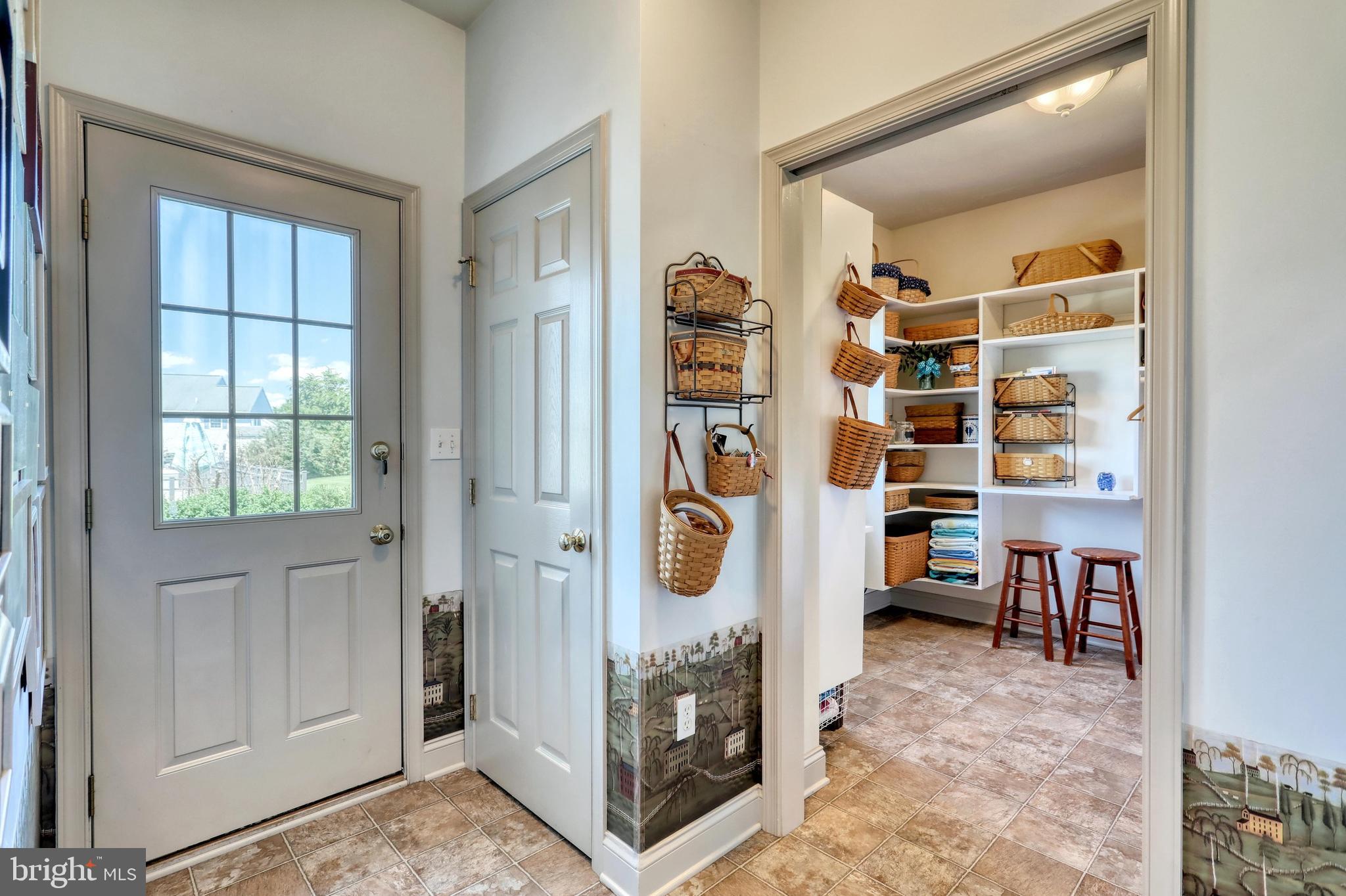 LEXINGTON ESTATES - Residential