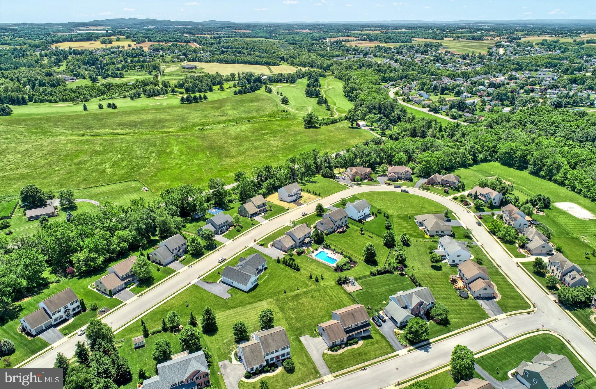 LEXINGTON ESTATES - Residential