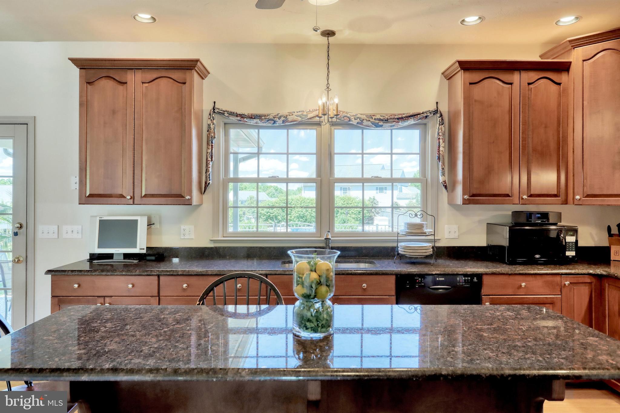 LEXINGTON ESTATES - Residential