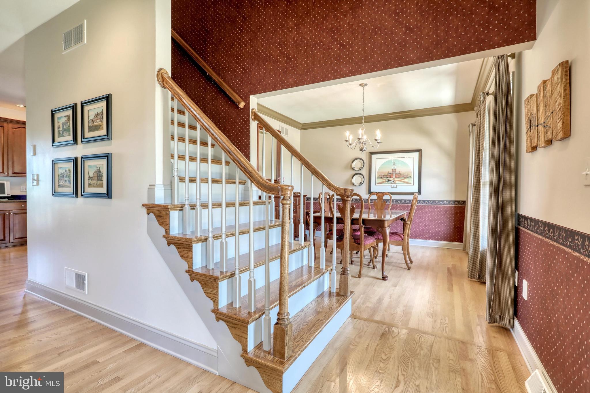 LEXINGTON ESTATES - Residential