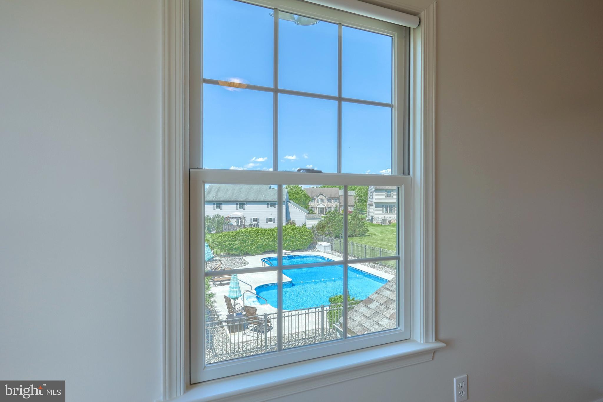 LEXINGTON ESTATES - Residential