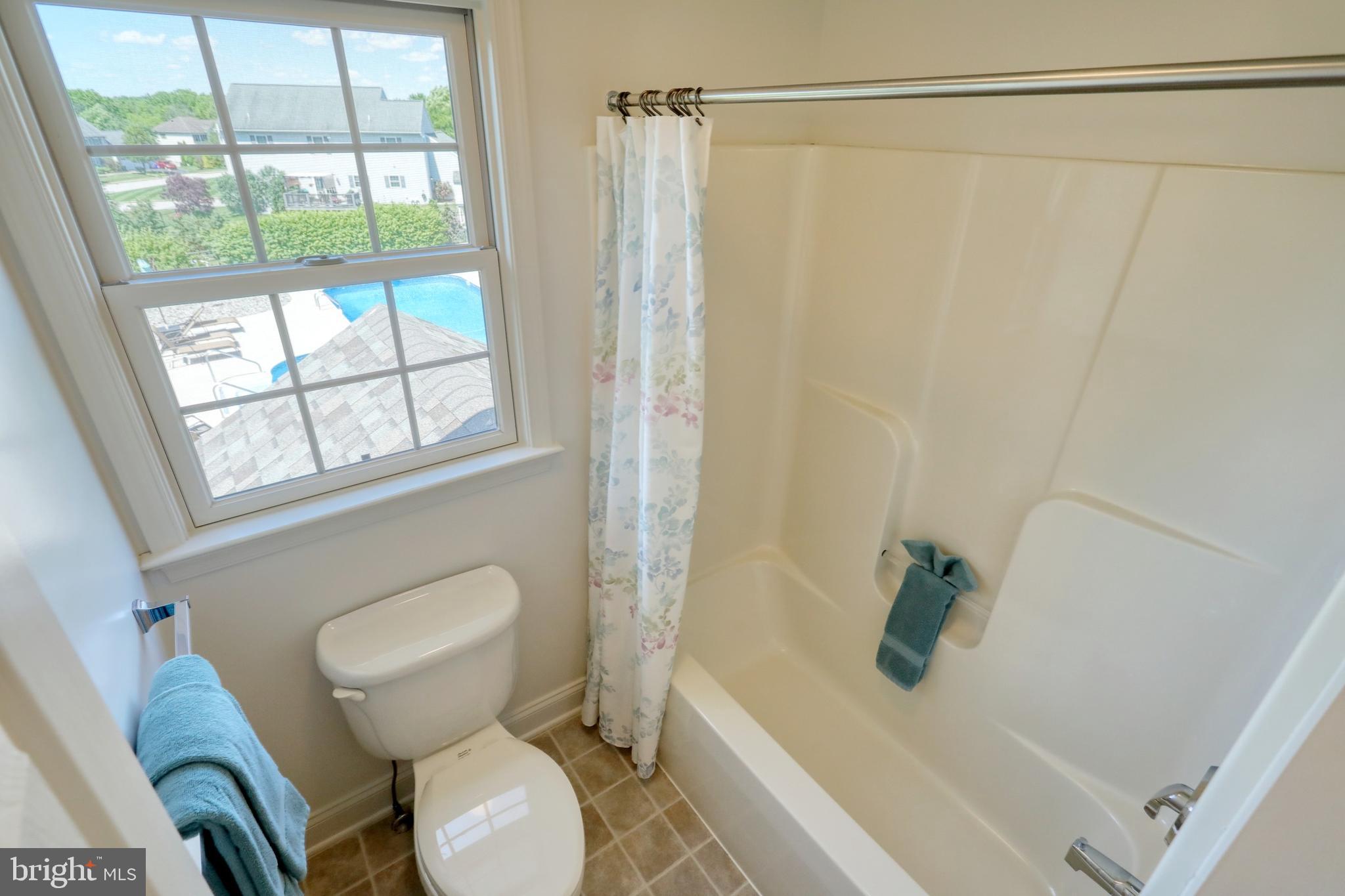LEXINGTON ESTATES - Residential