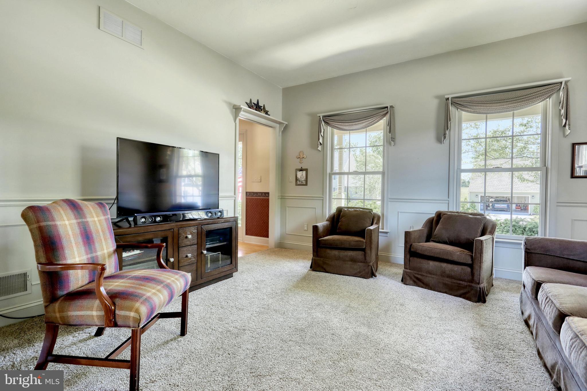 LEXINGTON ESTATES - Residential