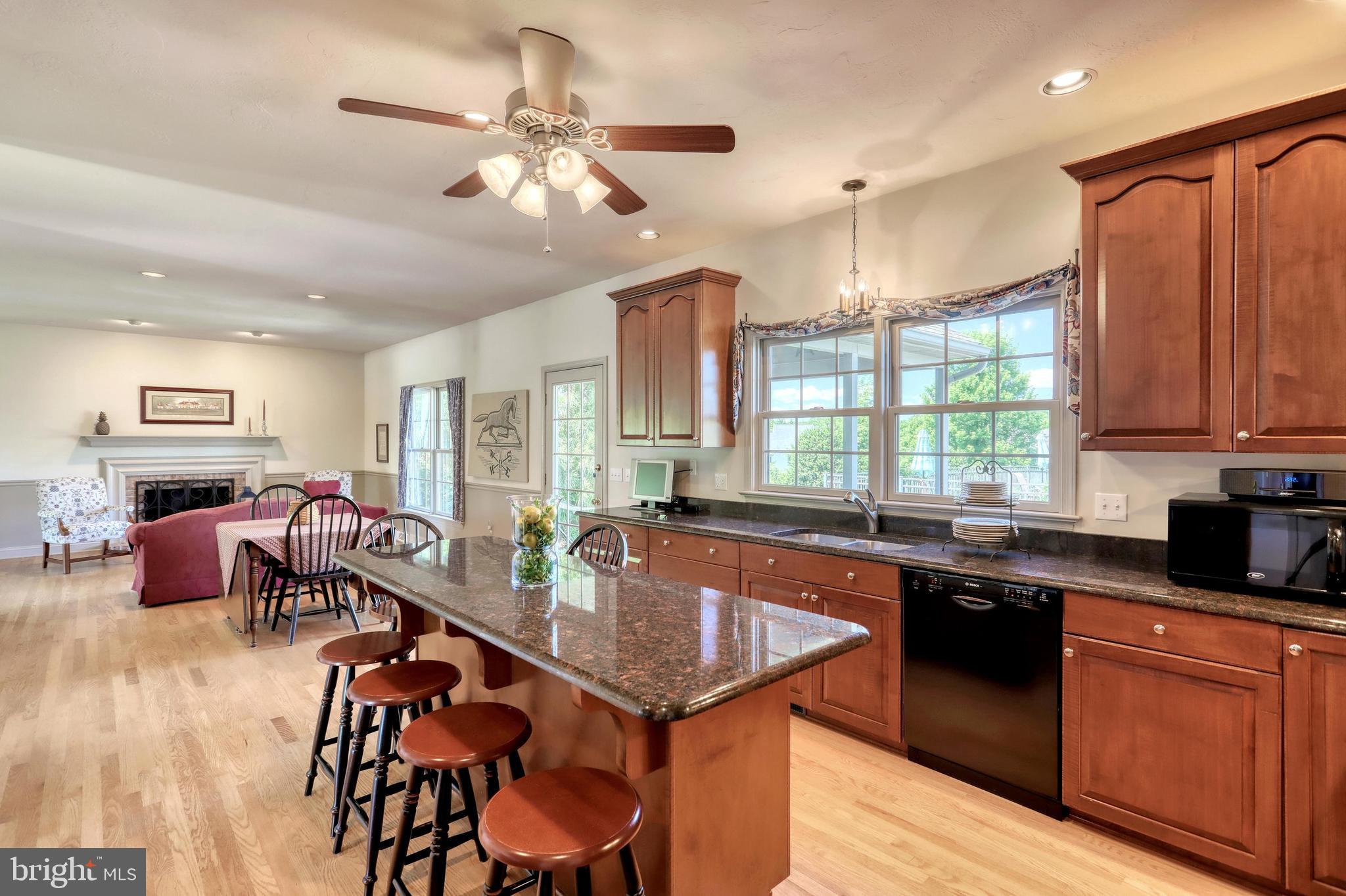 LEXINGTON ESTATES - Residential