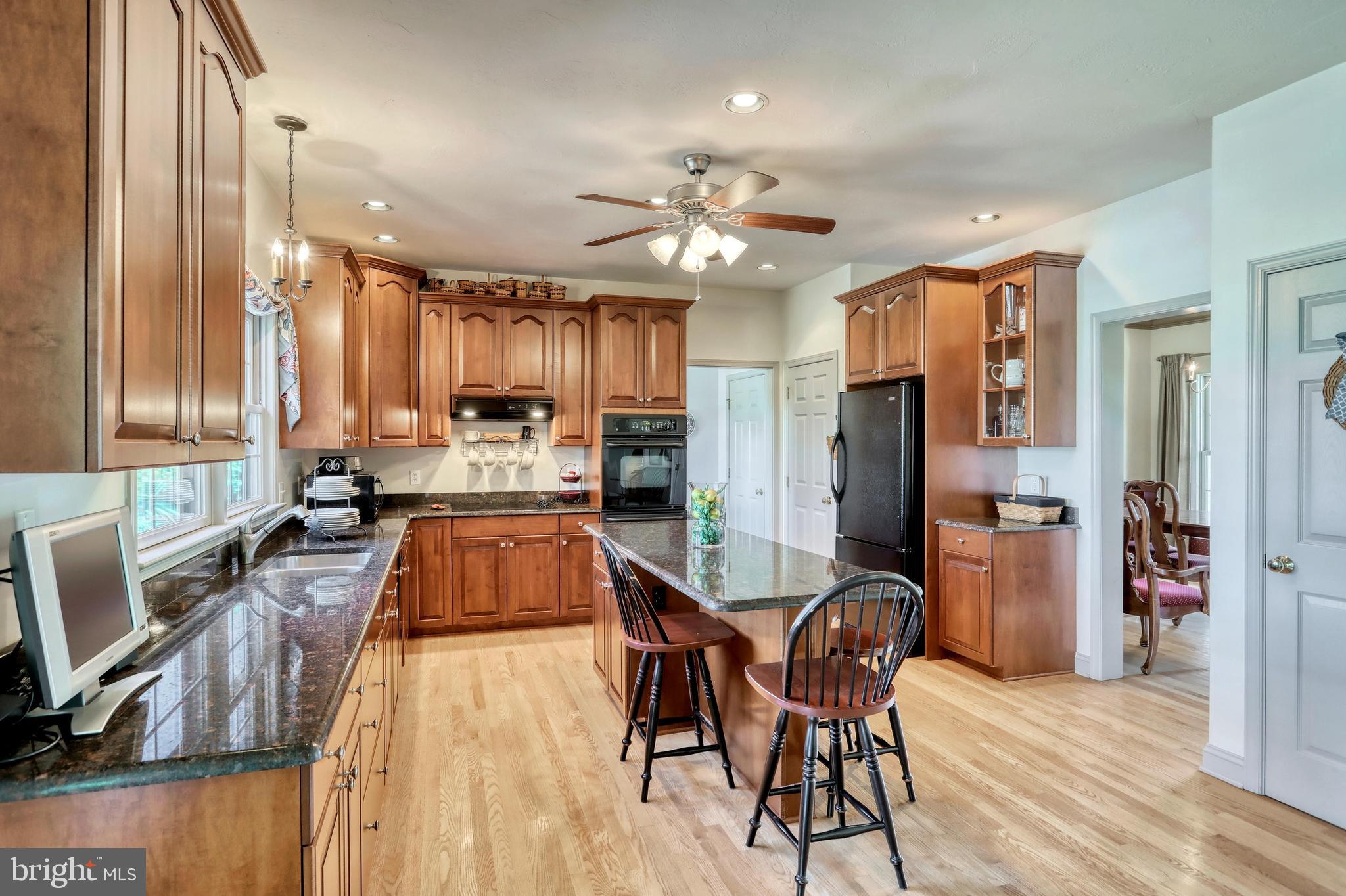 LEXINGTON ESTATES - Residential