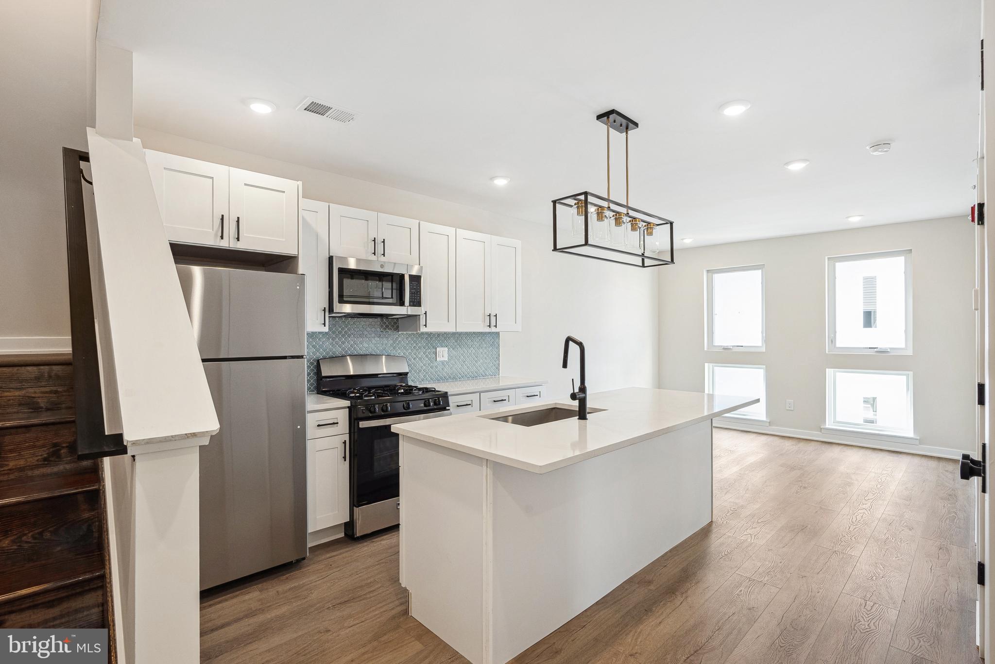 PENNSPORT - Residential Lease