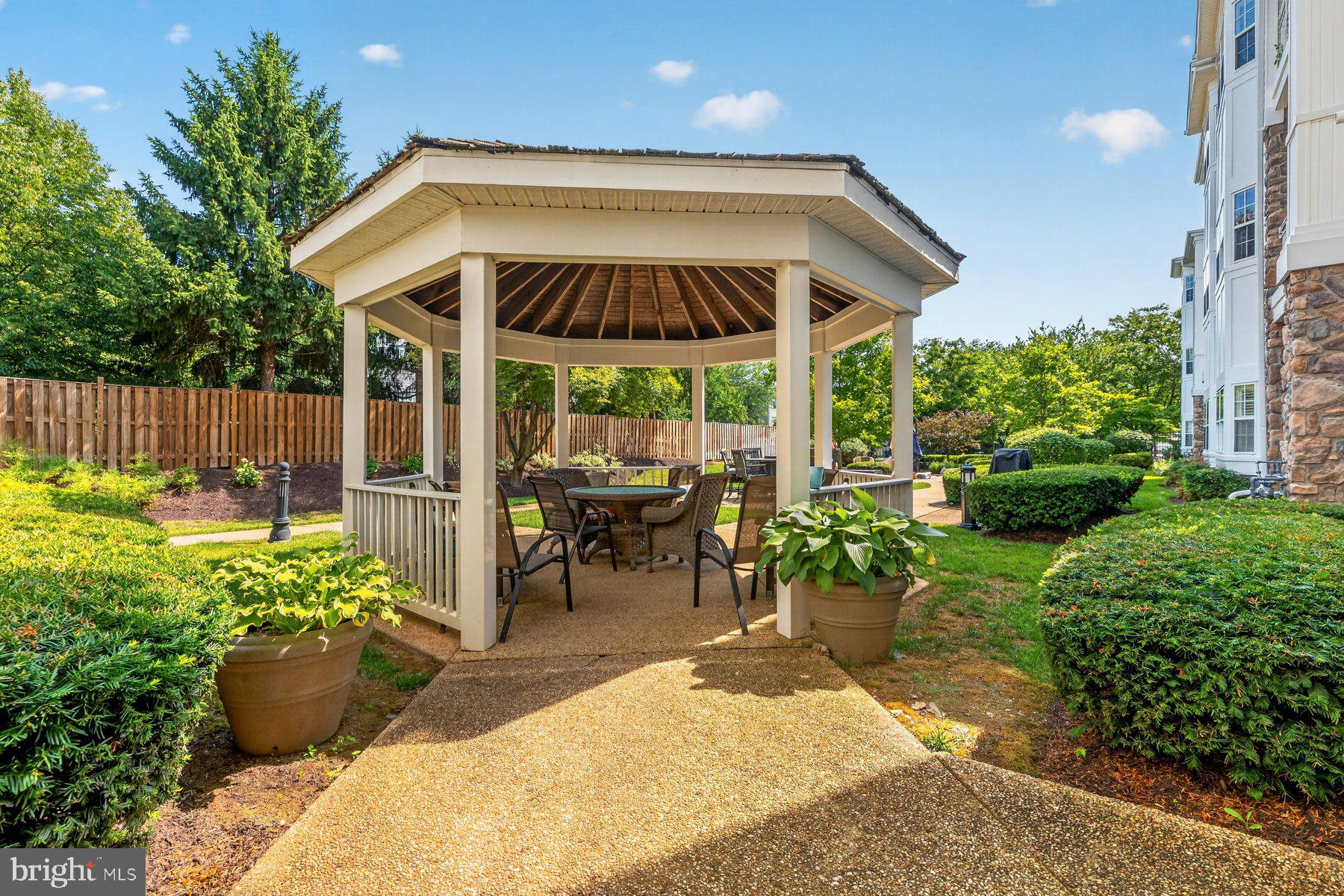 MILL CROSSING - Residential
