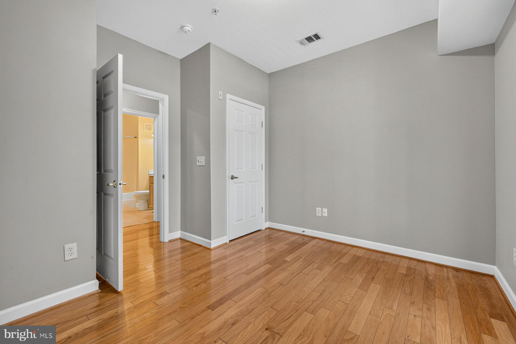 MILL CROSSING - Residential