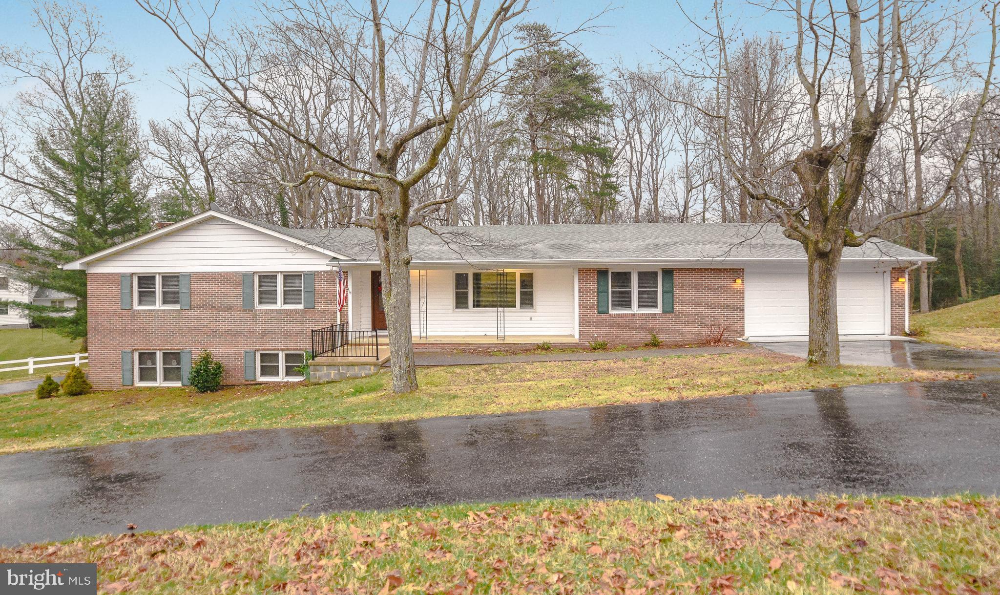 ESPERANZA FARMS - Residential