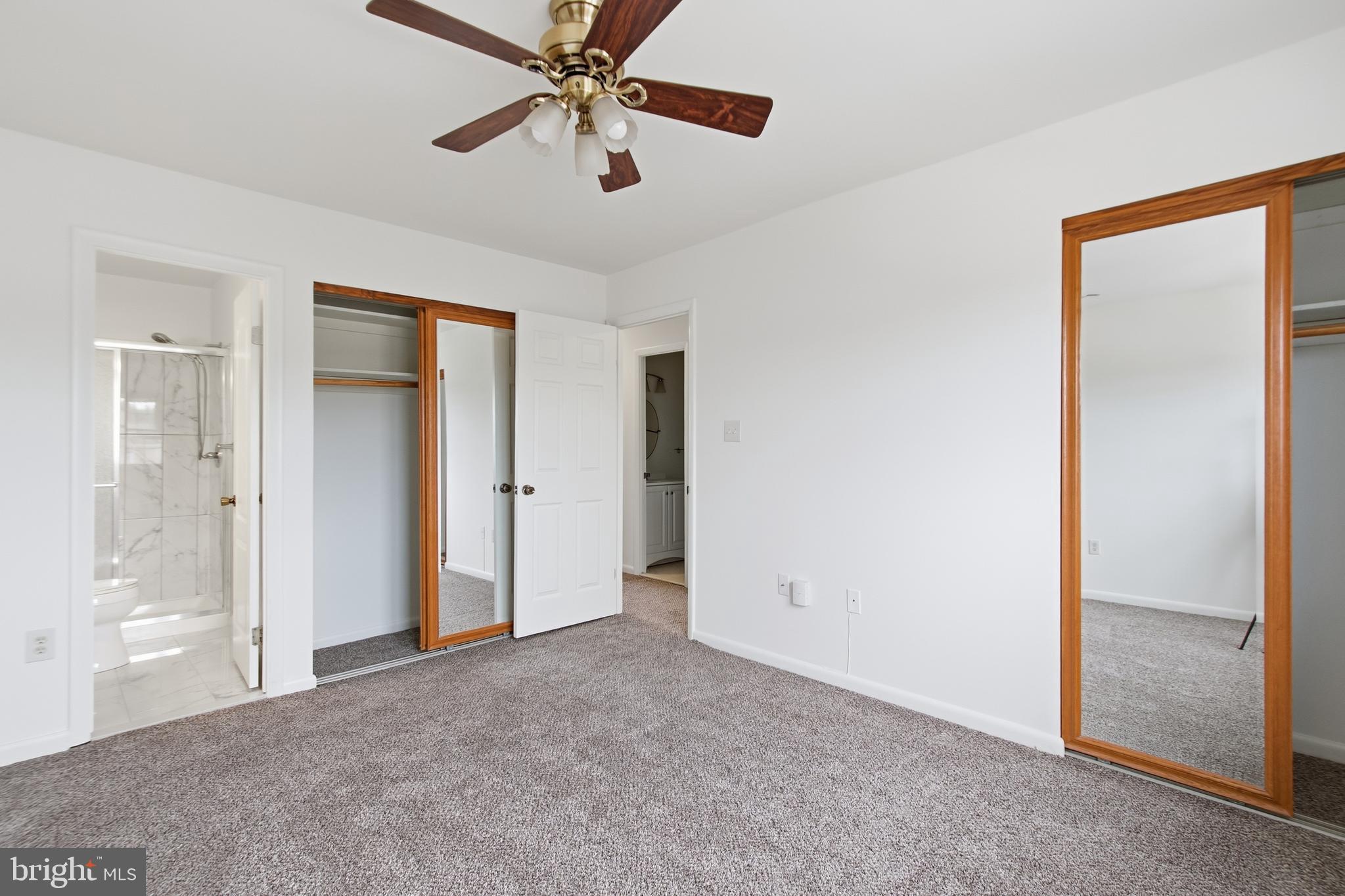 SOUTHGATE WOODS TOWNHOUSES - Residential