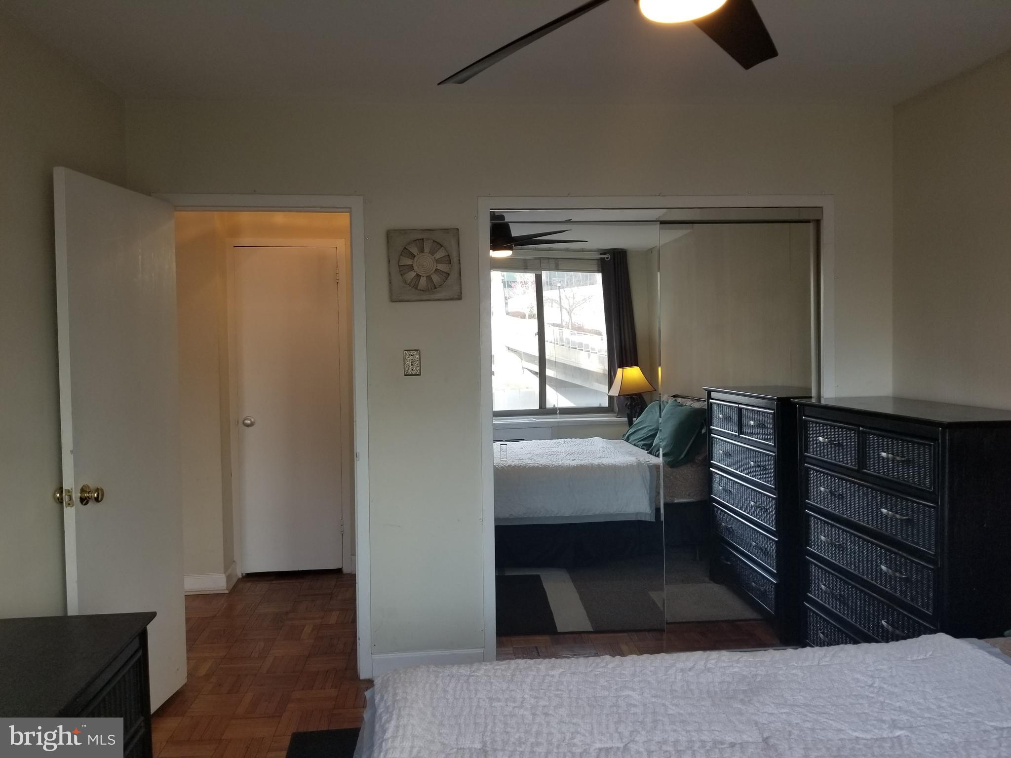 RIVER PLACE NORTH - Residential