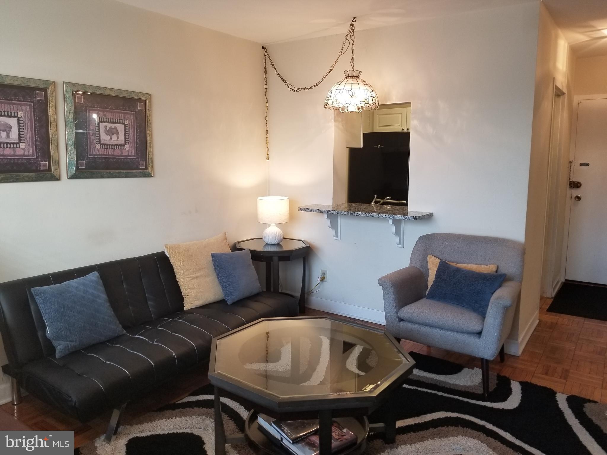 RIVER PLACE NORTH - Residential