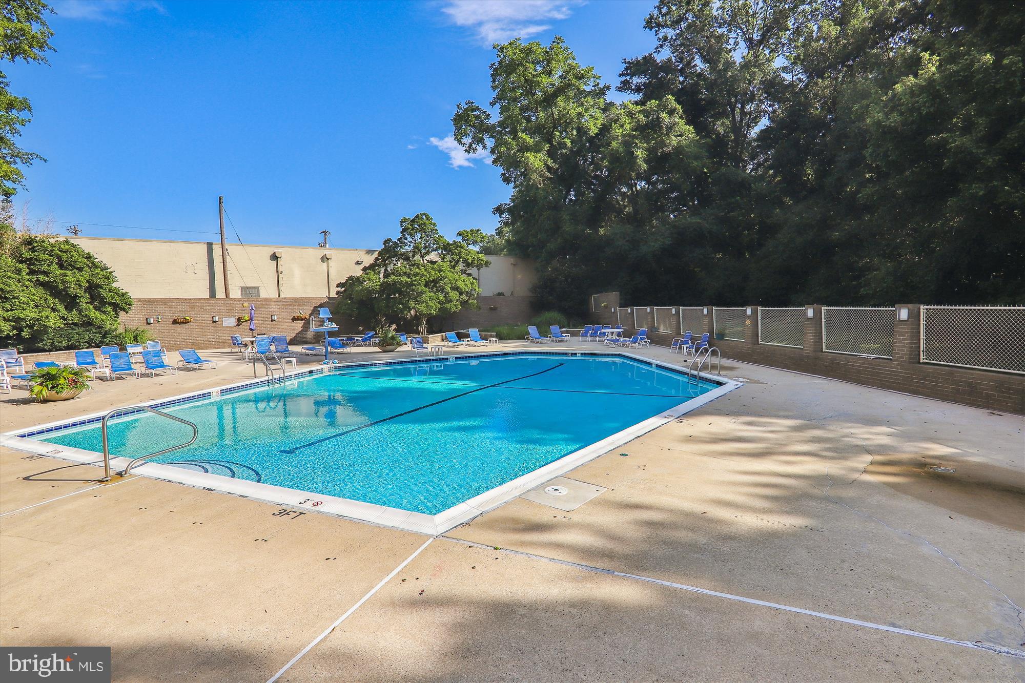 KENWOOD - Residential Lease