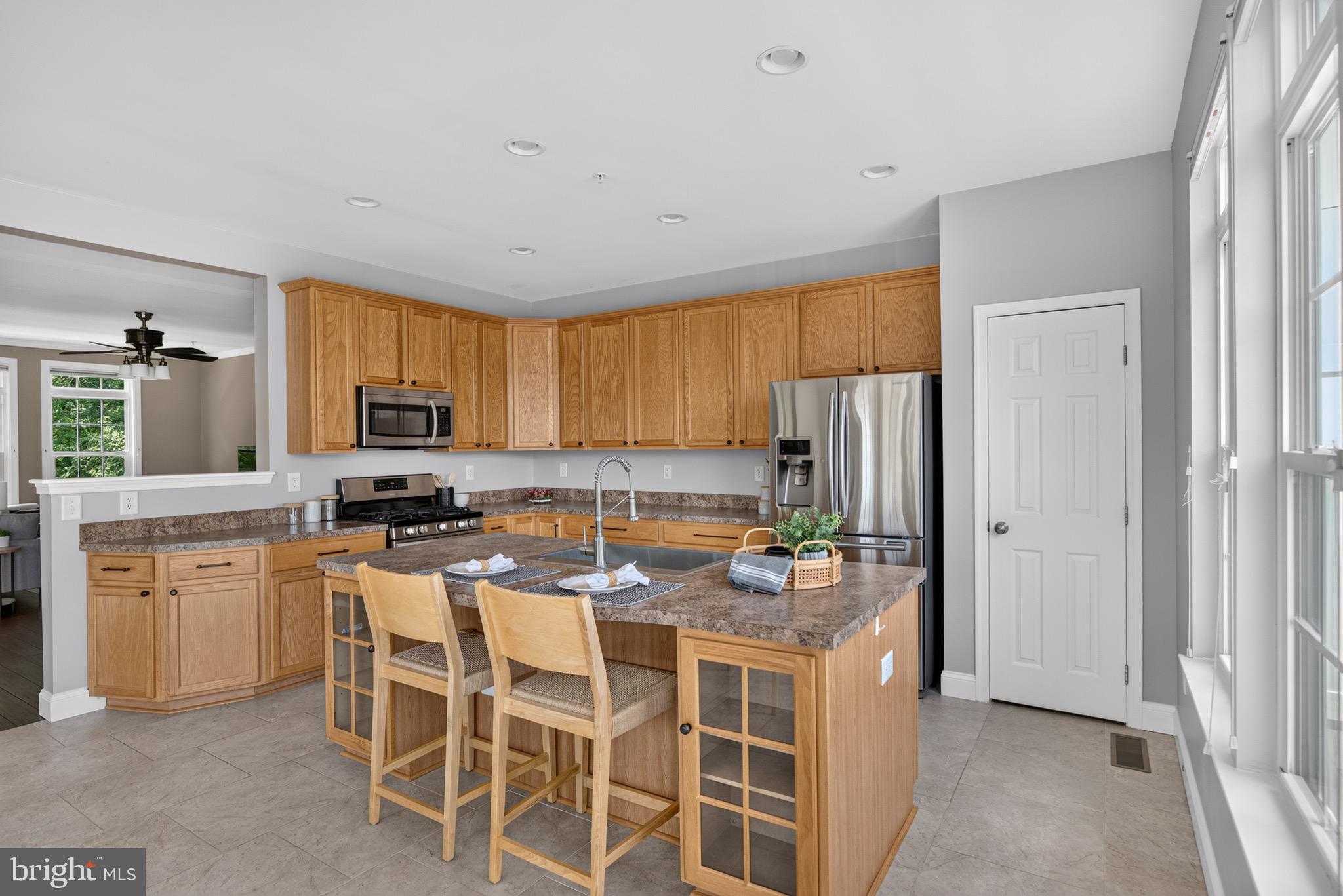 VILLAGES OF DORCHESTER - Residential