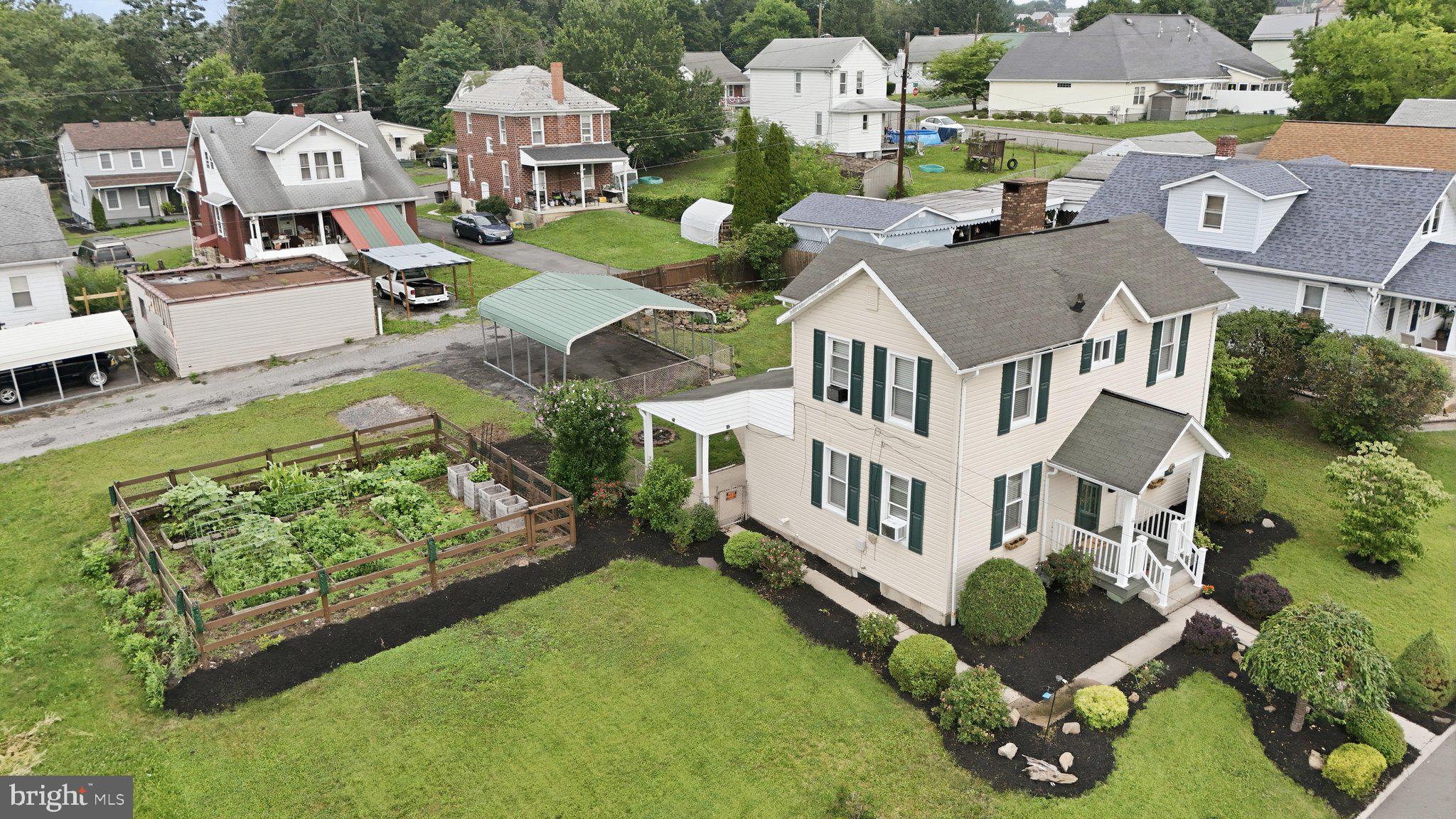 MAPLESIDE - Residential