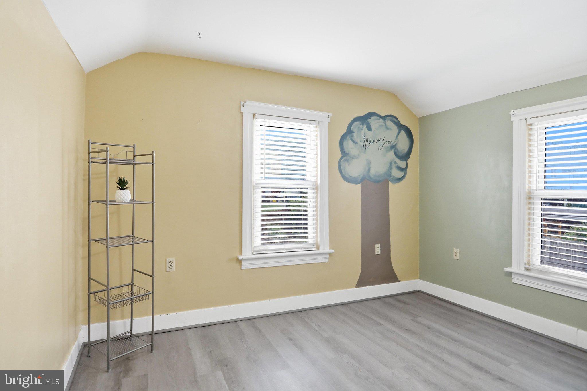 MAPLESIDE - Residential