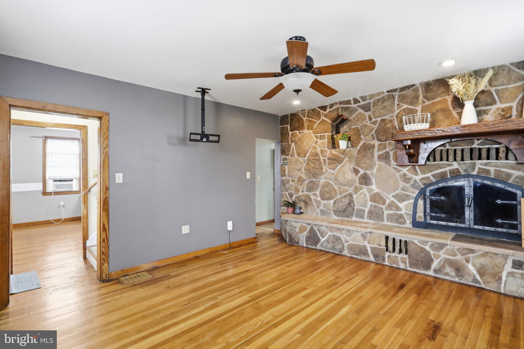 MAPLESIDE - Residential