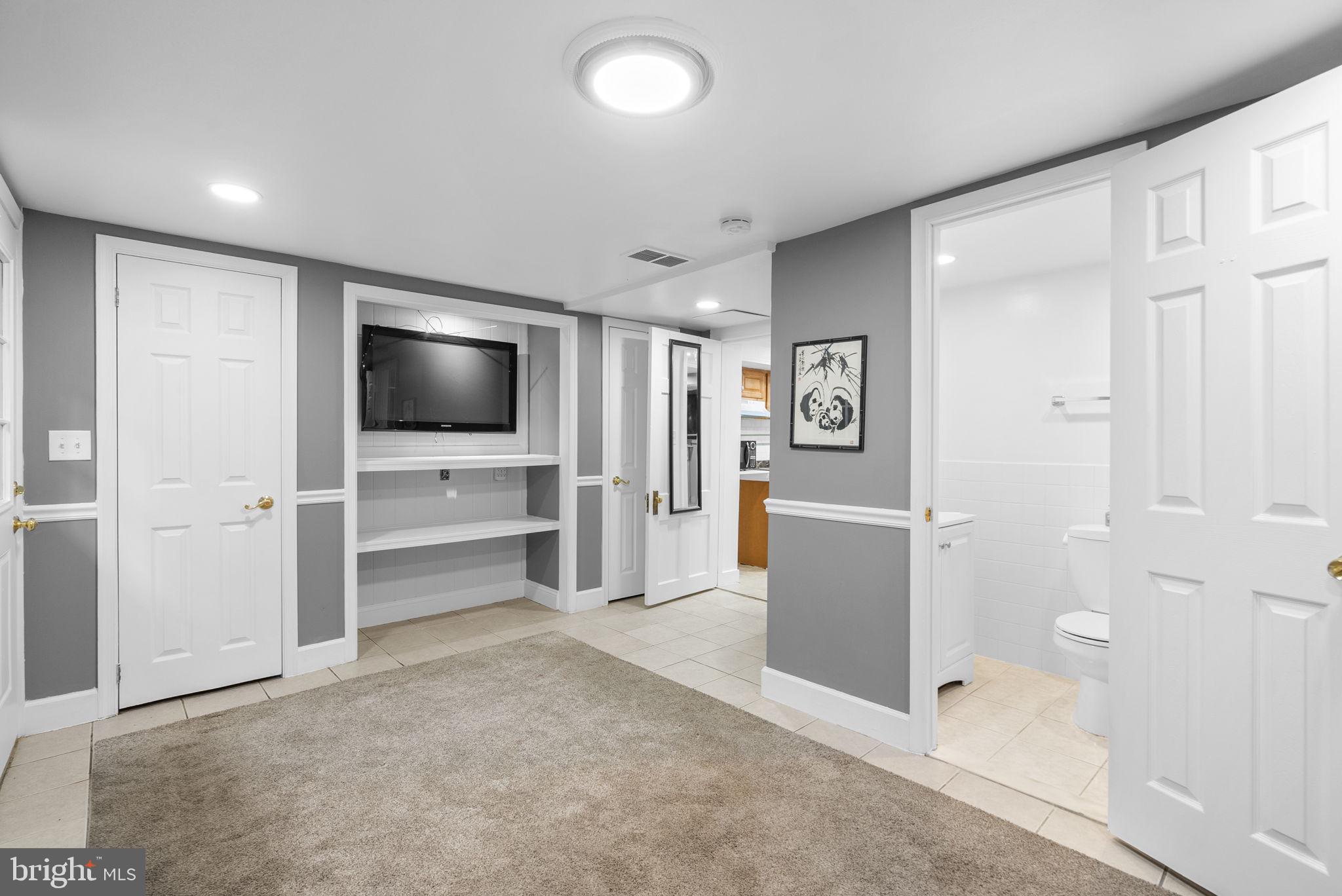 CONNECTICUT AVENUE ESTATES - Residential