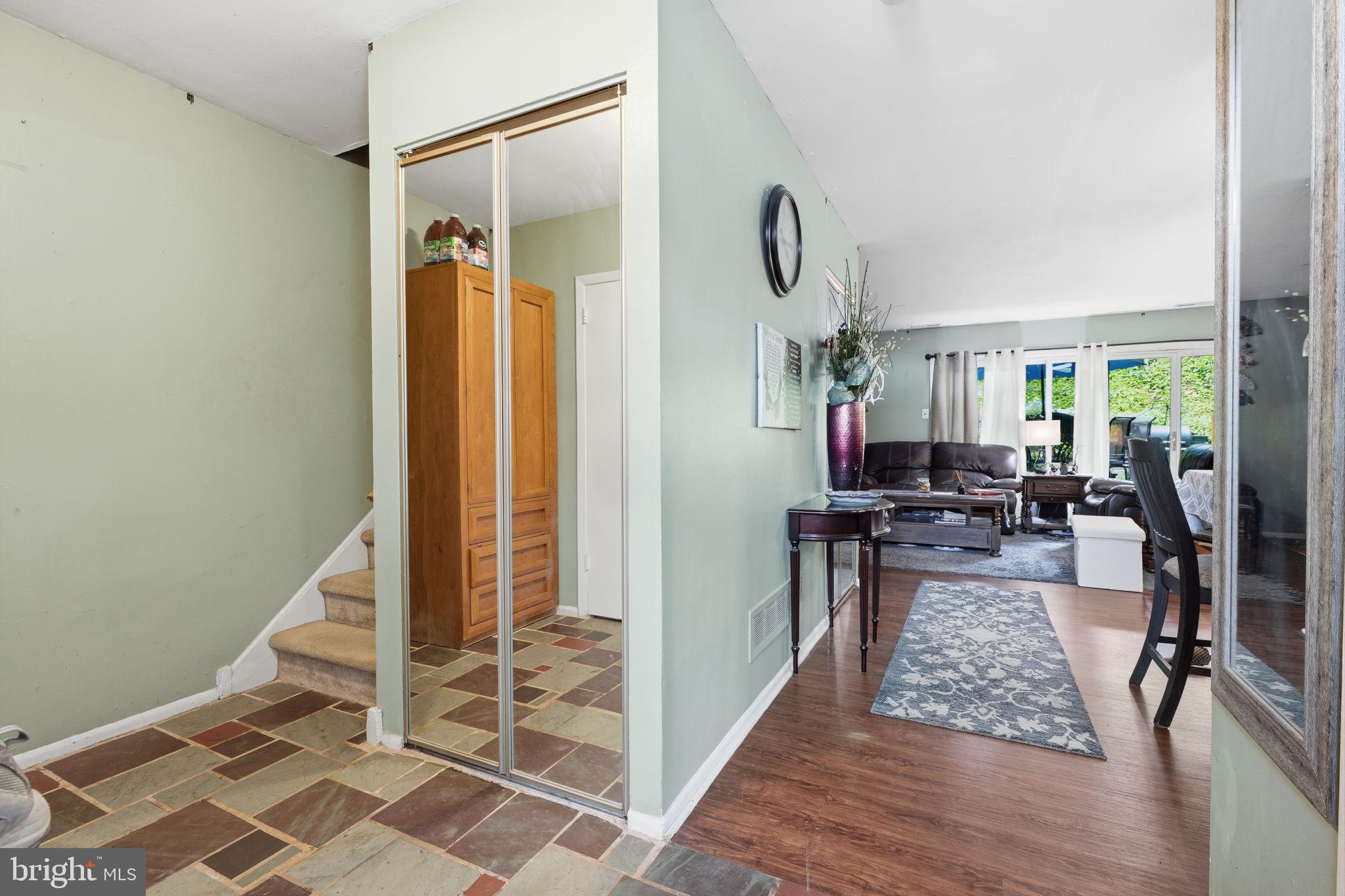 STONY BROOK - Residential