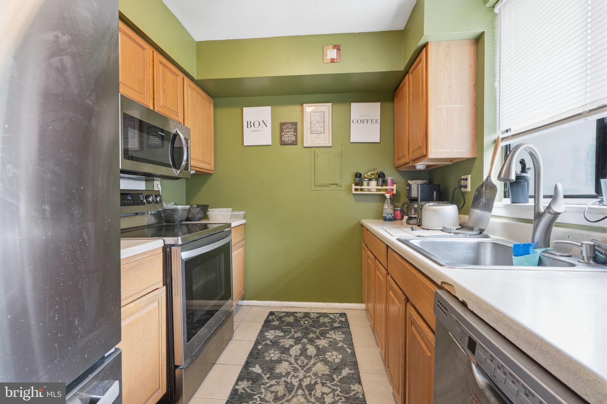 STONY BROOK - Residential