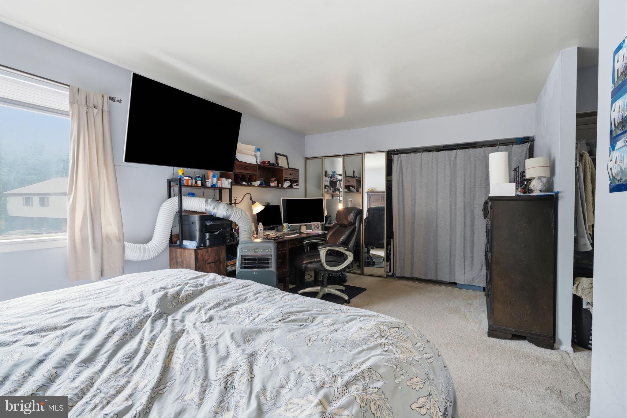 STONY BROOK - Residential