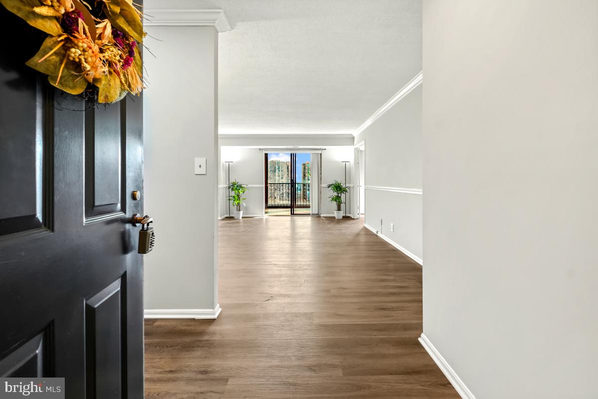 MONTEBELLO - Residential