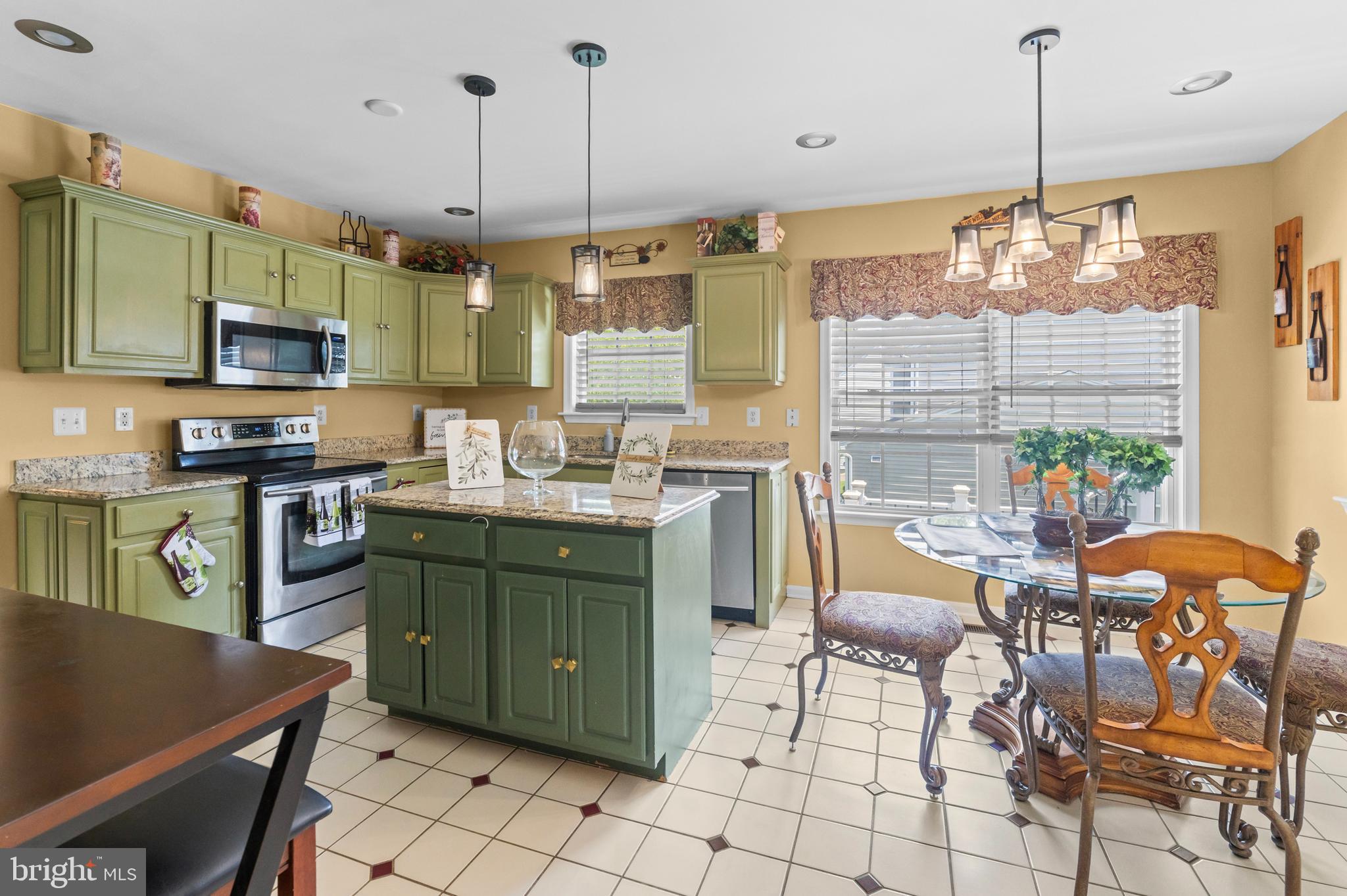 WOODBROOK - Residential