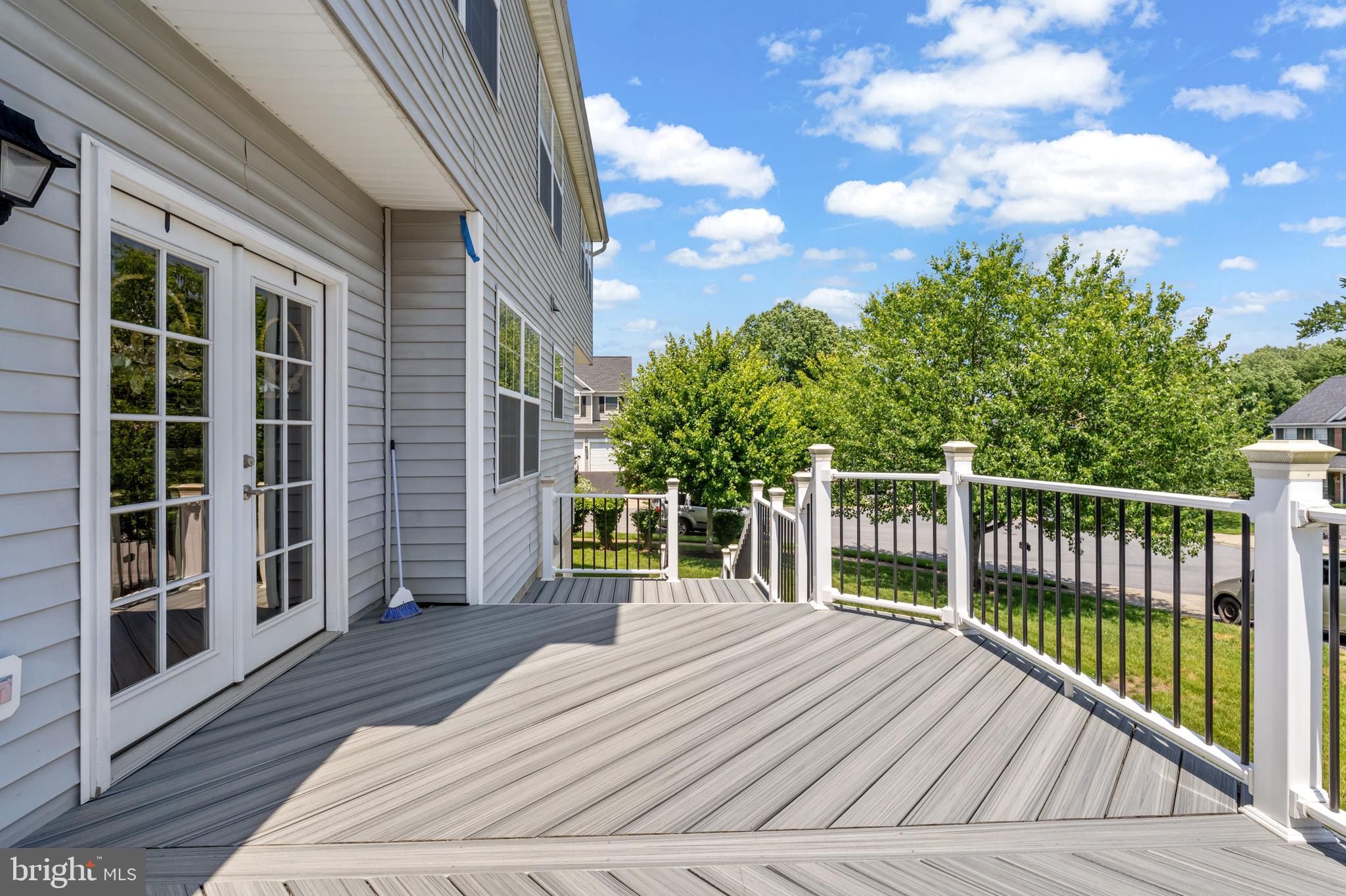 WOODBROOK - Residential