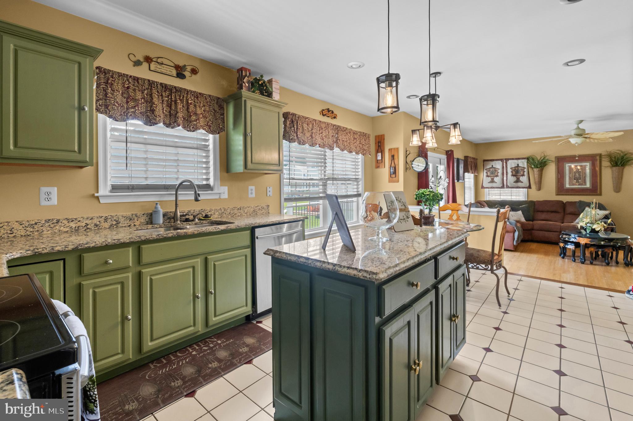 WOODBROOK - Residential