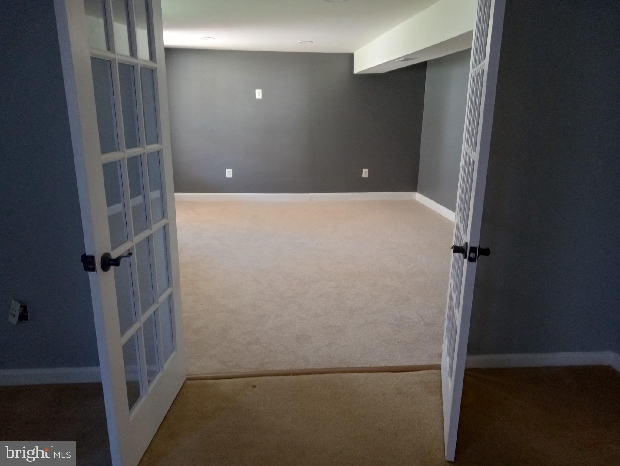 WOODBROOK - Residential