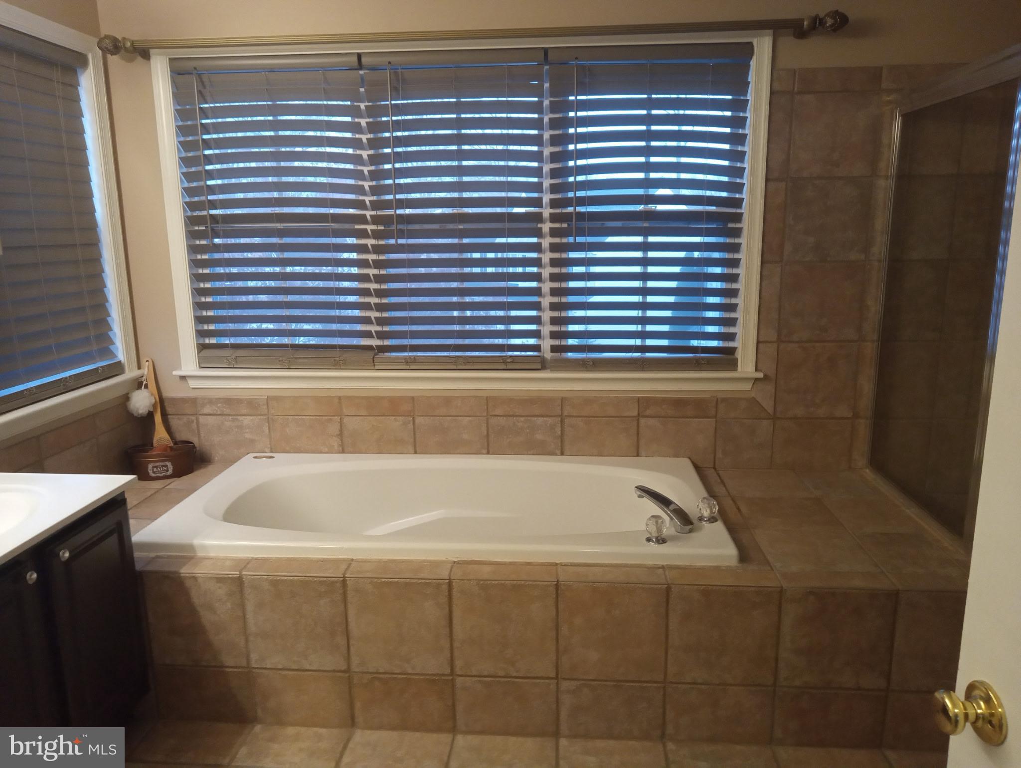 WOODBROOK - Residential