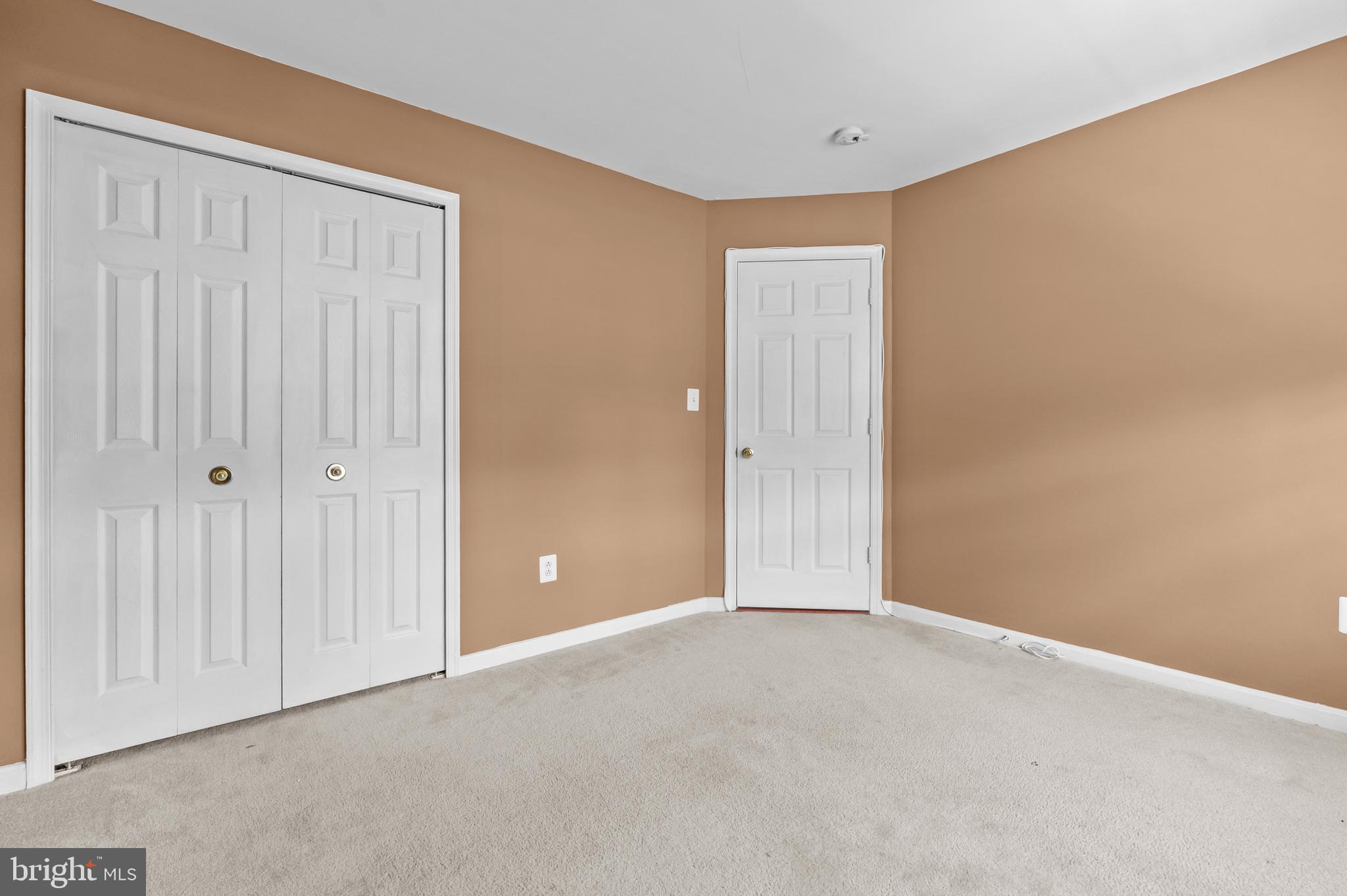 WOODBROOK - Residential