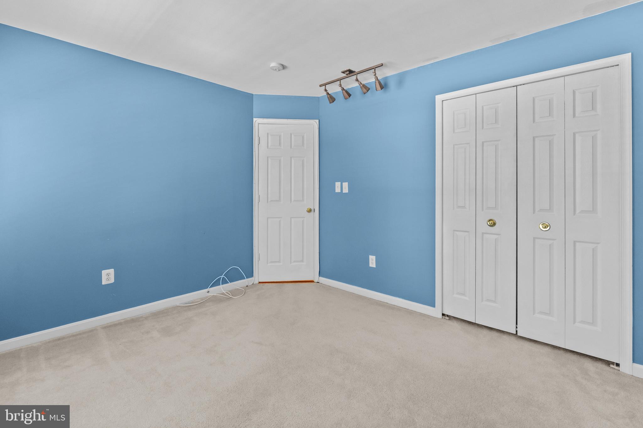 WOODBROOK - Residential