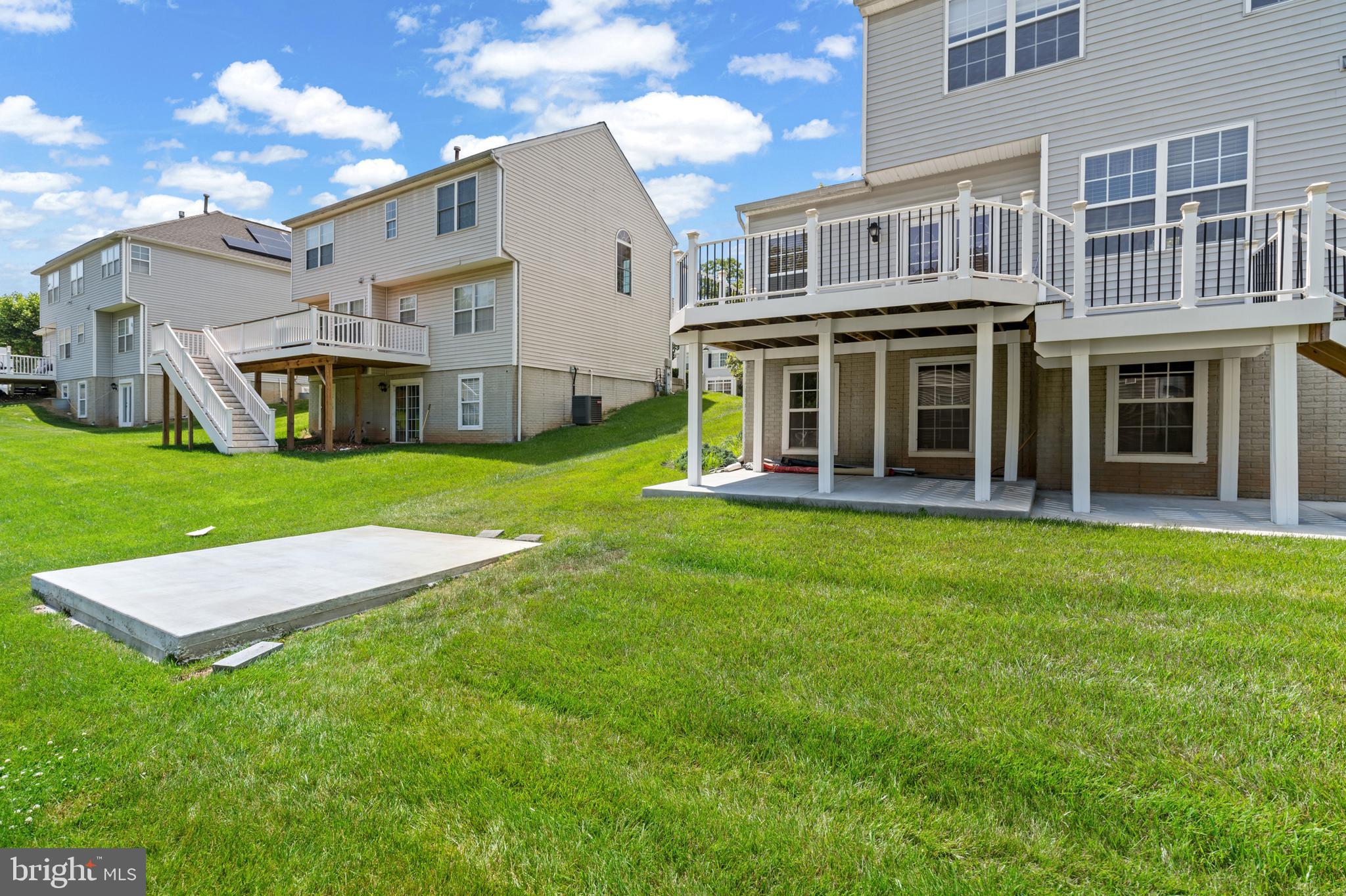 WOODBROOK - Residential