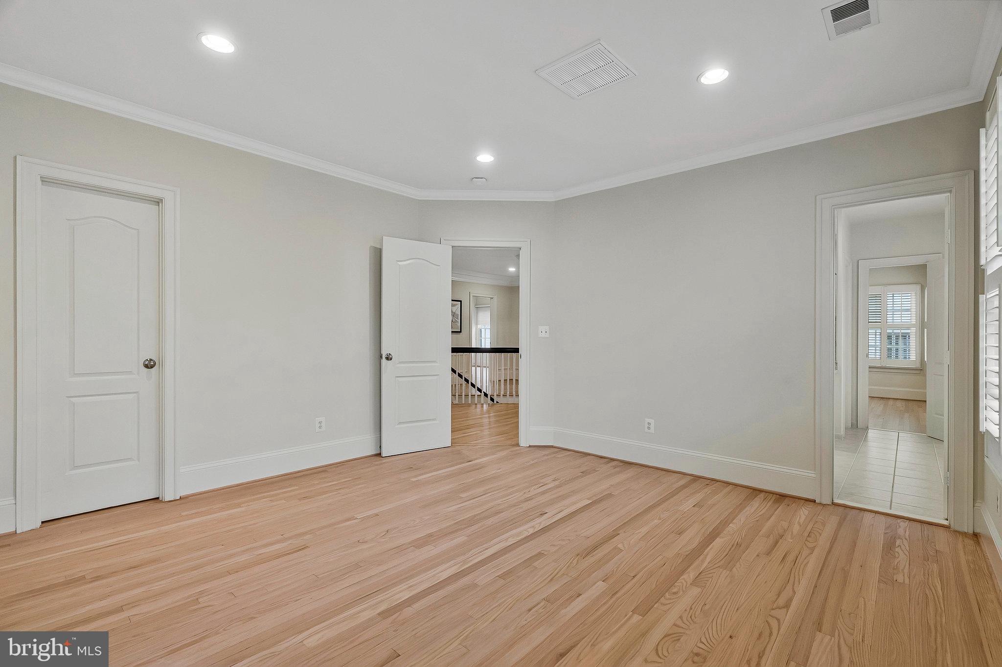 EVANS FARM - Residential