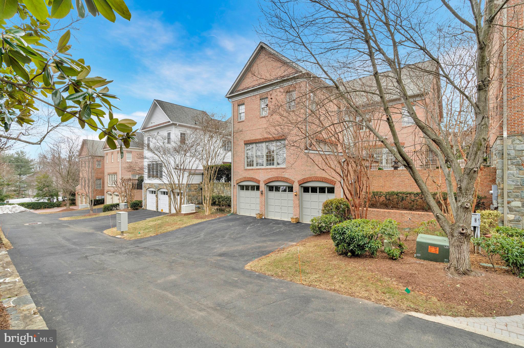 EVANS FARM - Residential