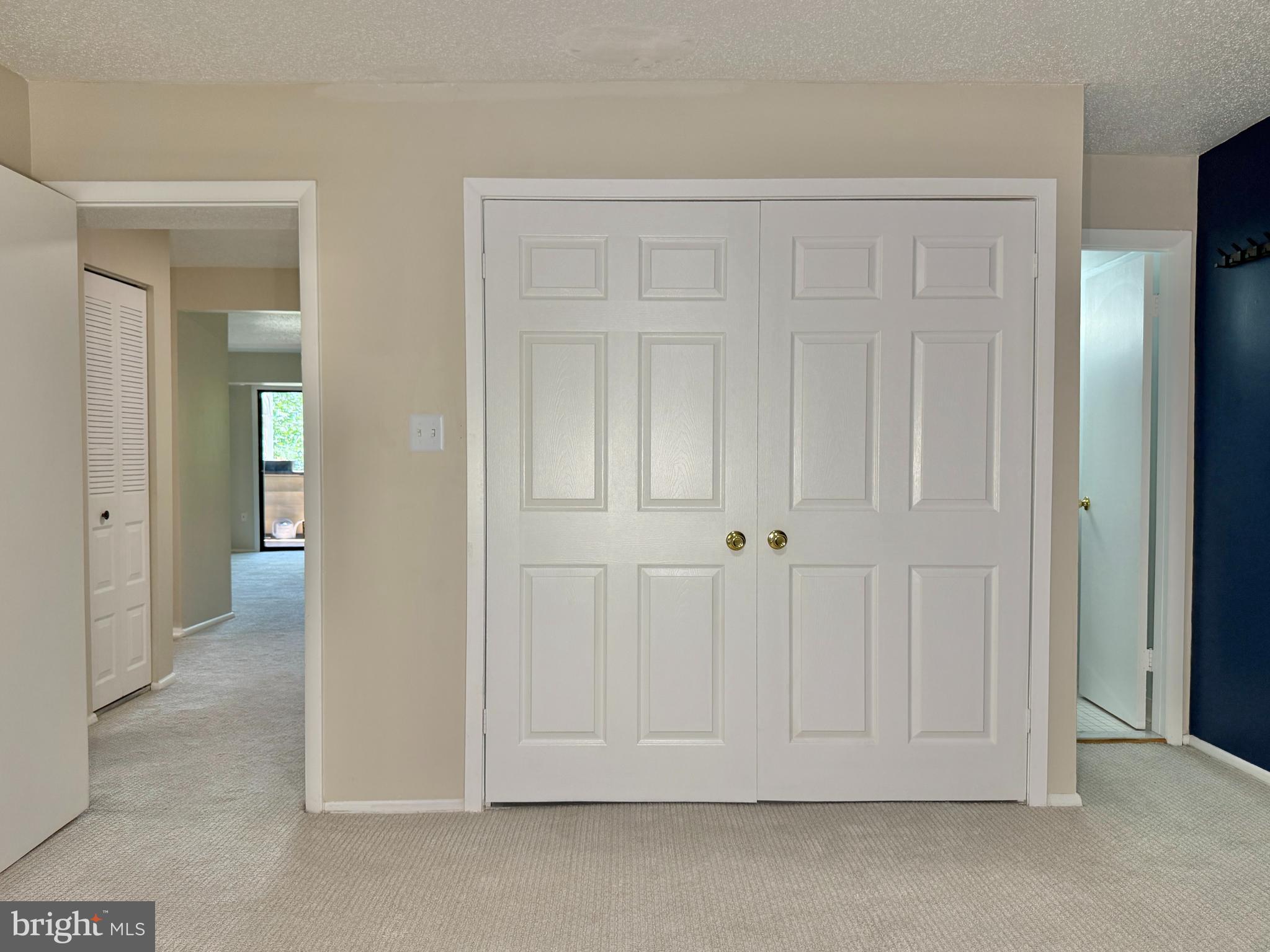 ROCKLAND RUN - Residential