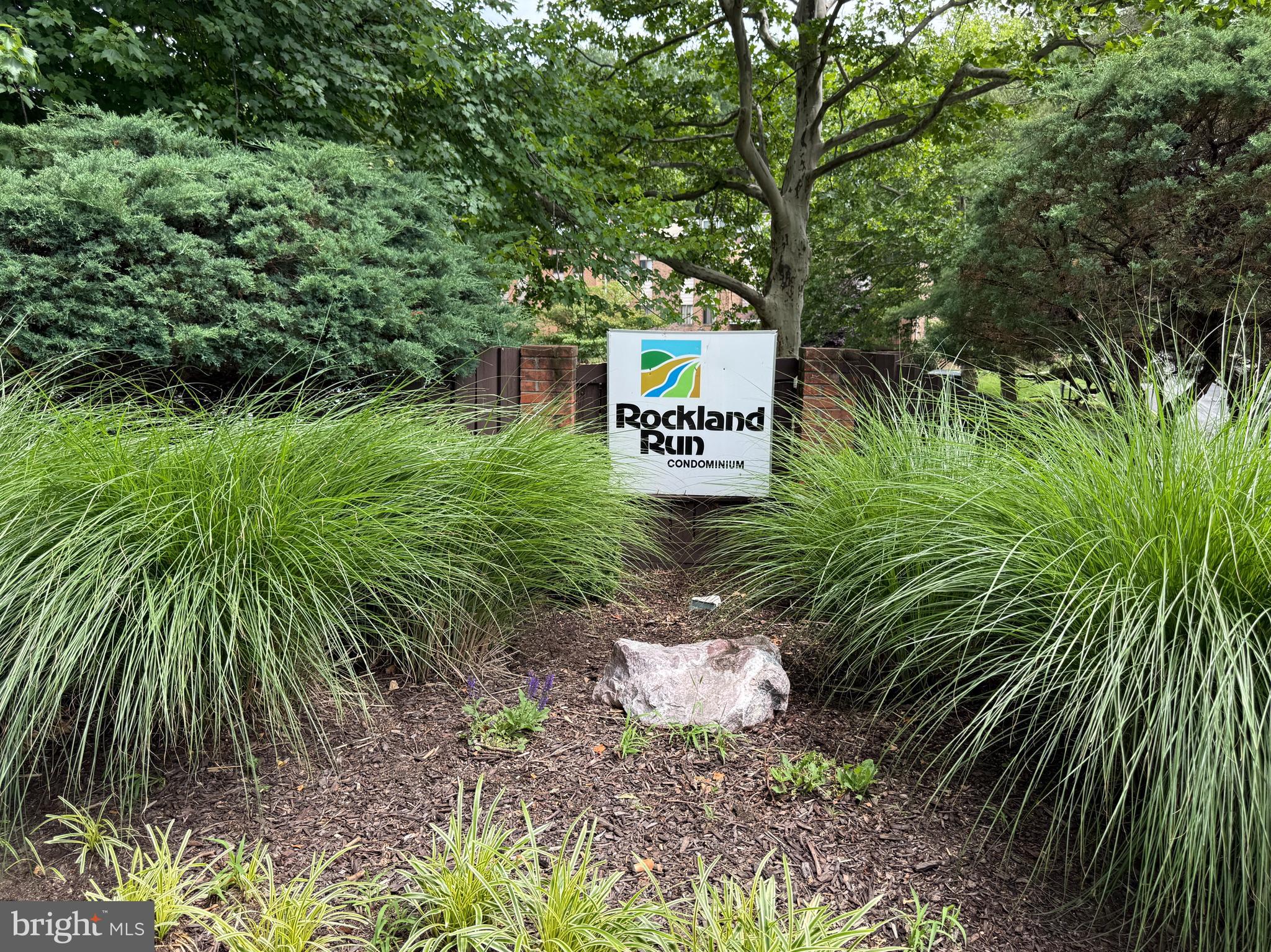 ROCKLAND RUN - Residential